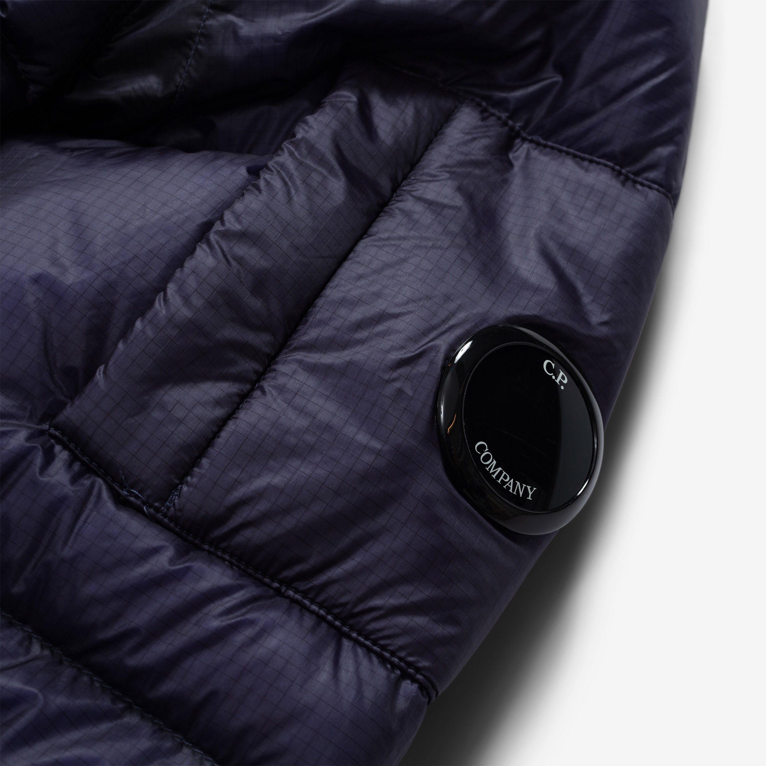 D.D. Shell Hooded Medium Down Jacket