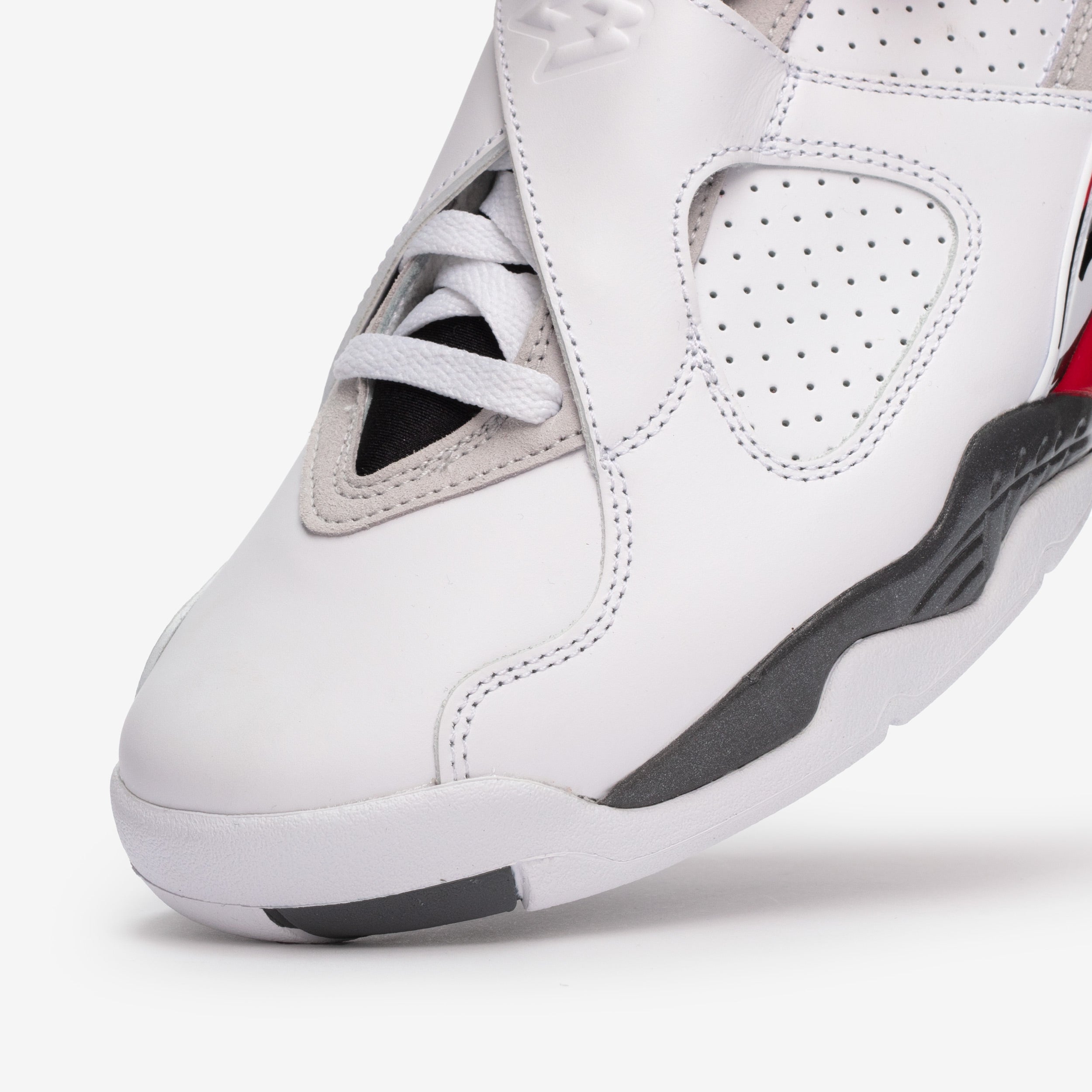 Air Jordan 8 Retro "Bugs Bunny"