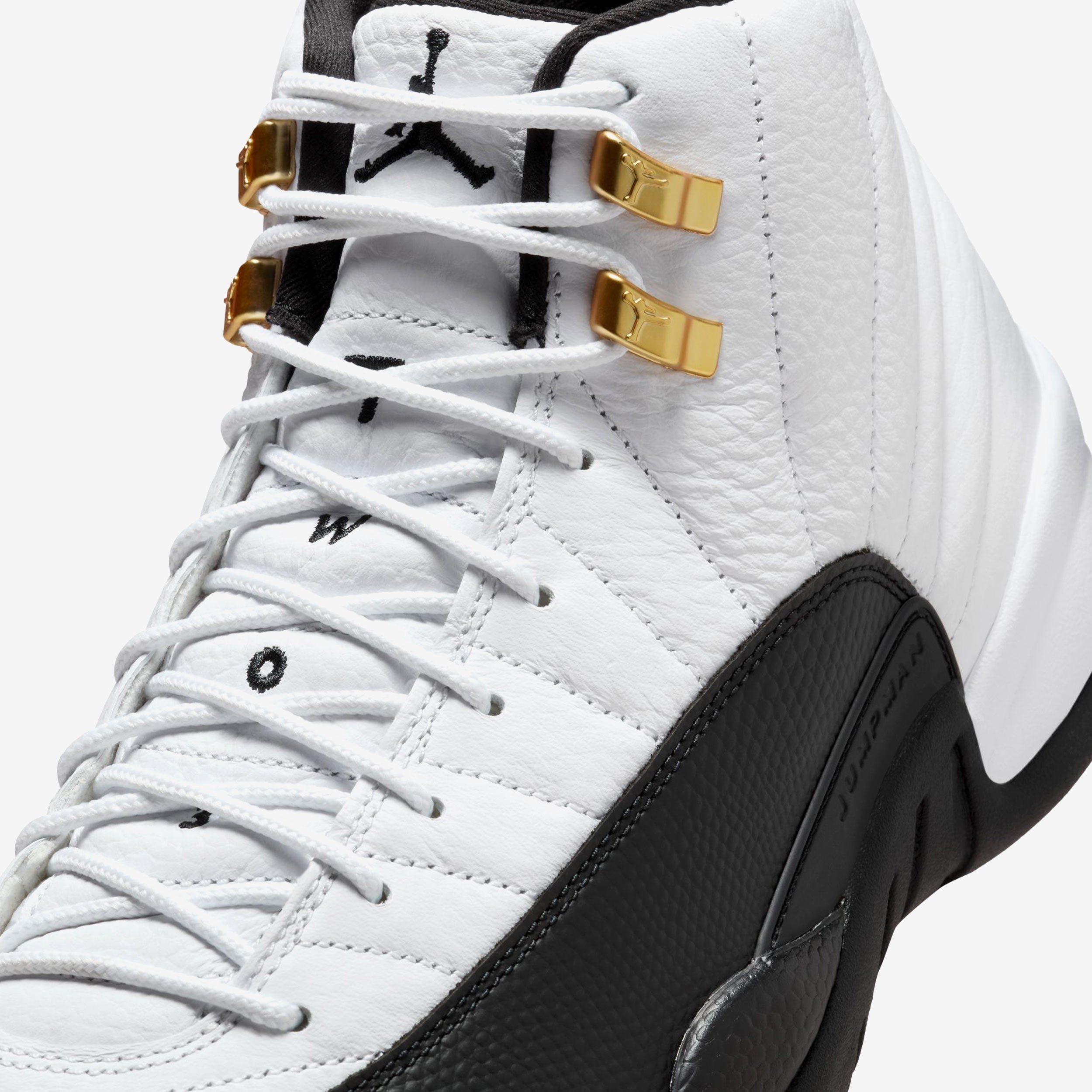 Air Jordan 12 Retro