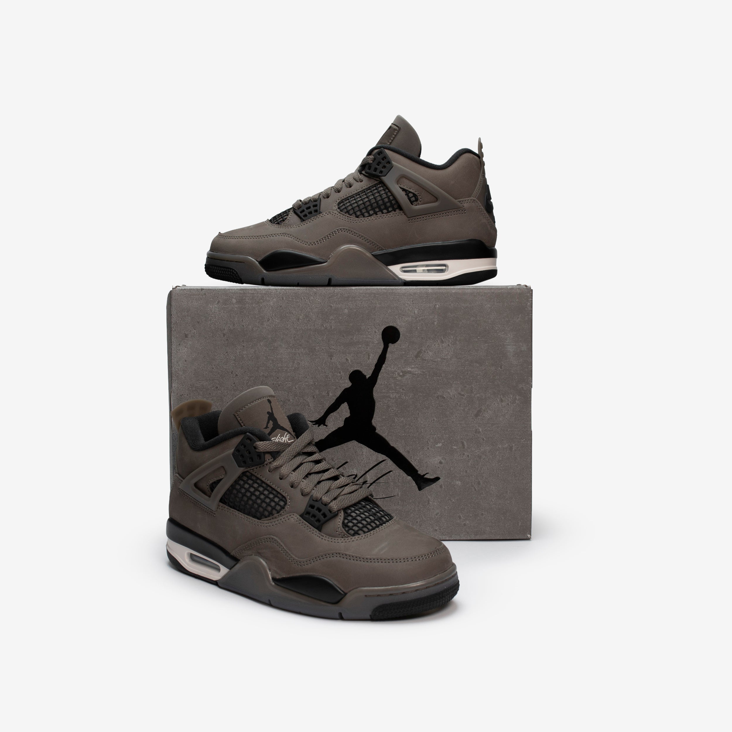 Air Jordan 4 Retro