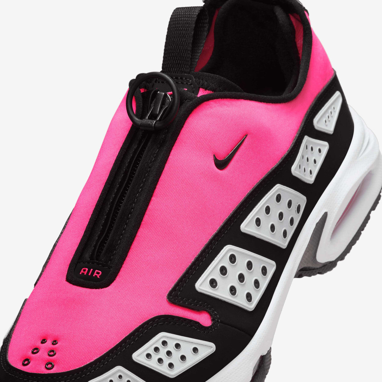 Wmns Air Max SNDR | FZ2068-600