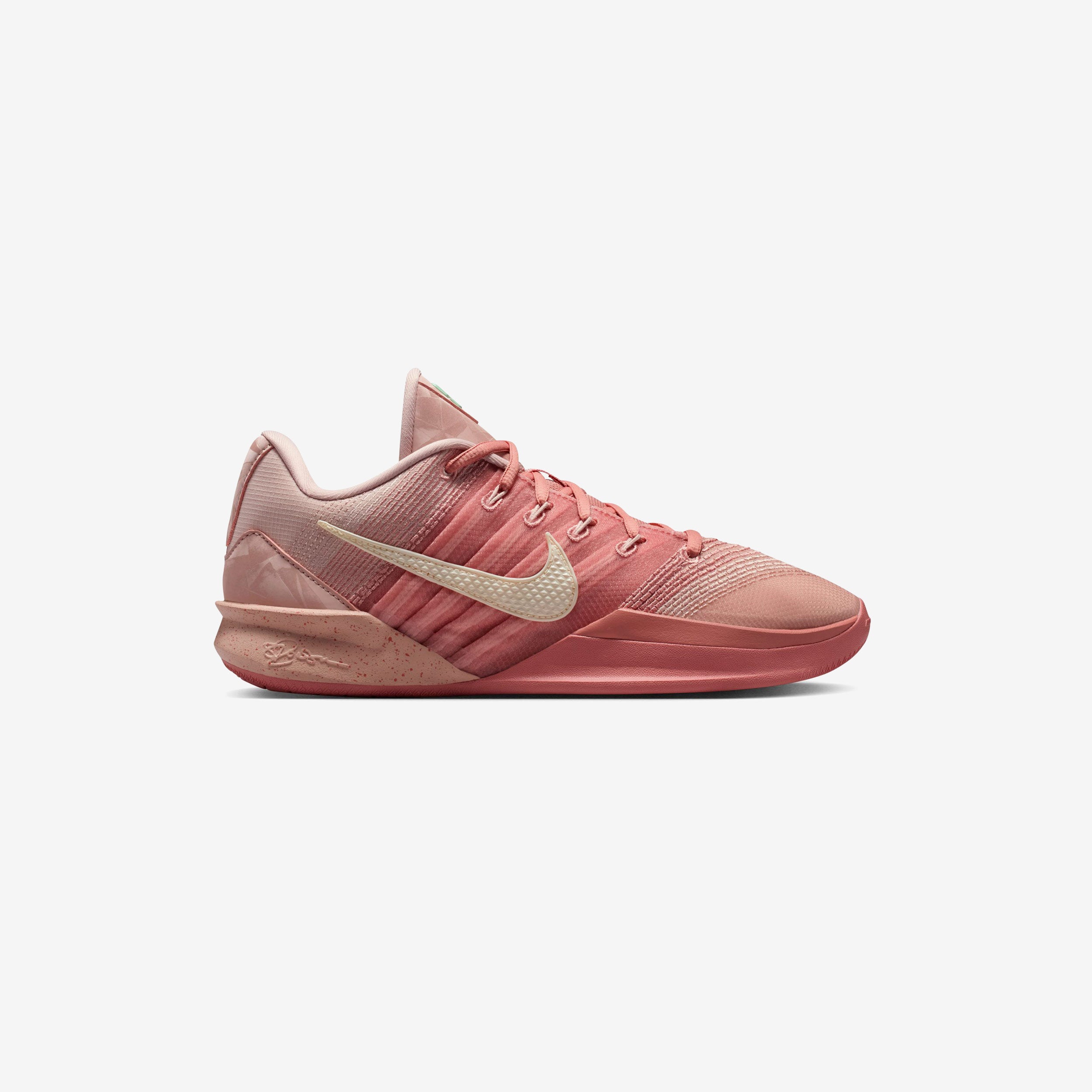 NIKE SABRINA 3 BY YOU 26.5cm 新品 Nike Basketball Wmns Sabrina 3 - HF2881-600 | SNS EU - SNEAKERSNSTUFF