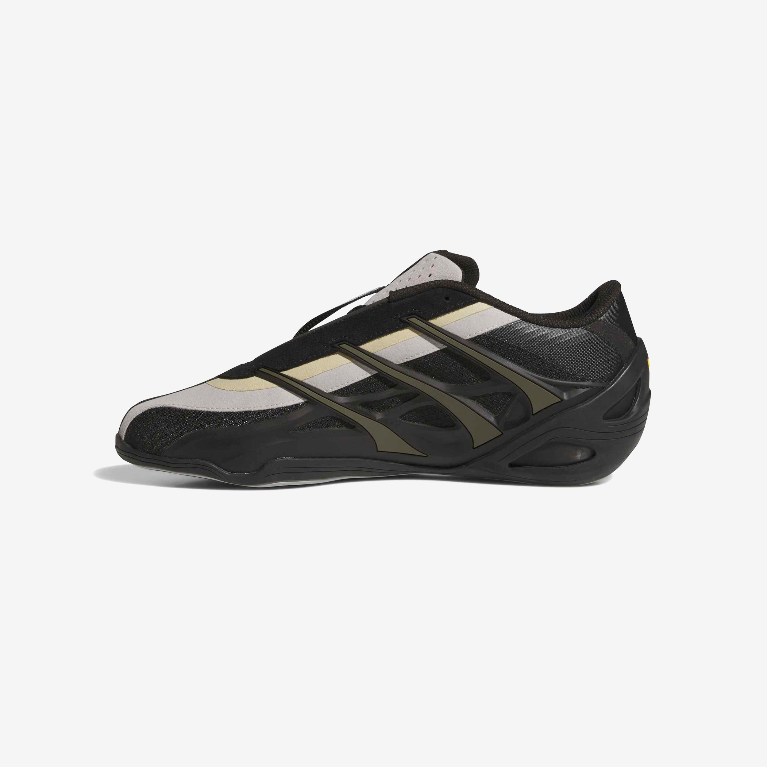 Adiracer GT x Bad Bunny