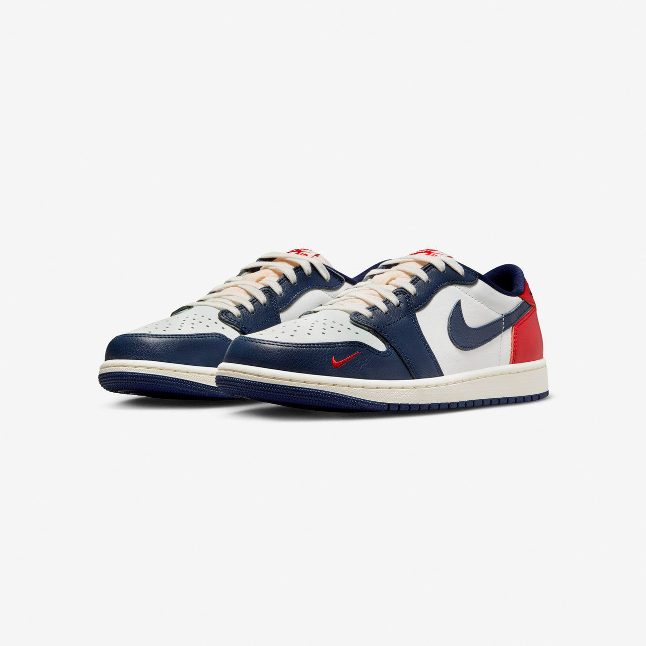 Air Jordan 1 Retro Low OG | HQ2993-100