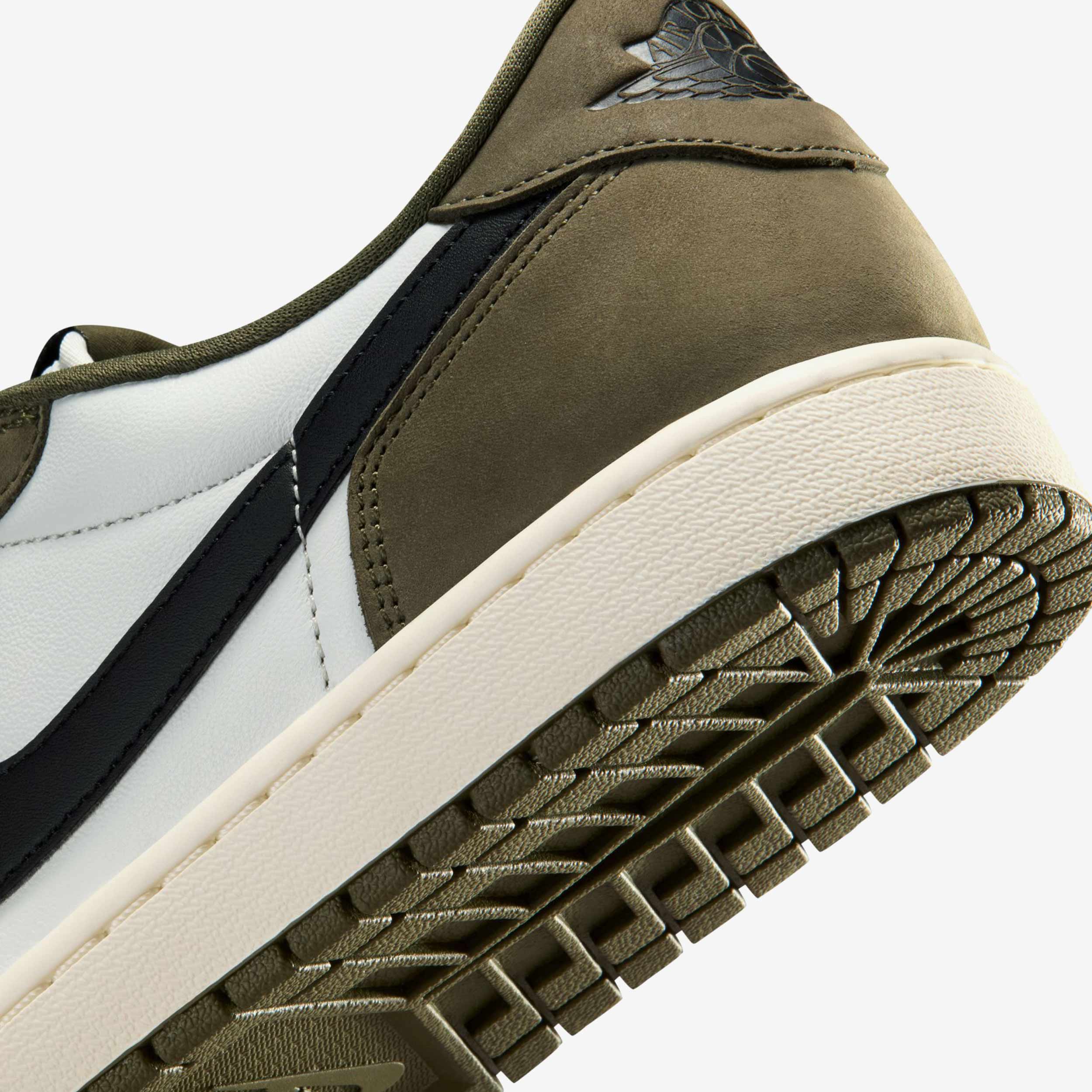 Air Jordan 1 Retro Low OG