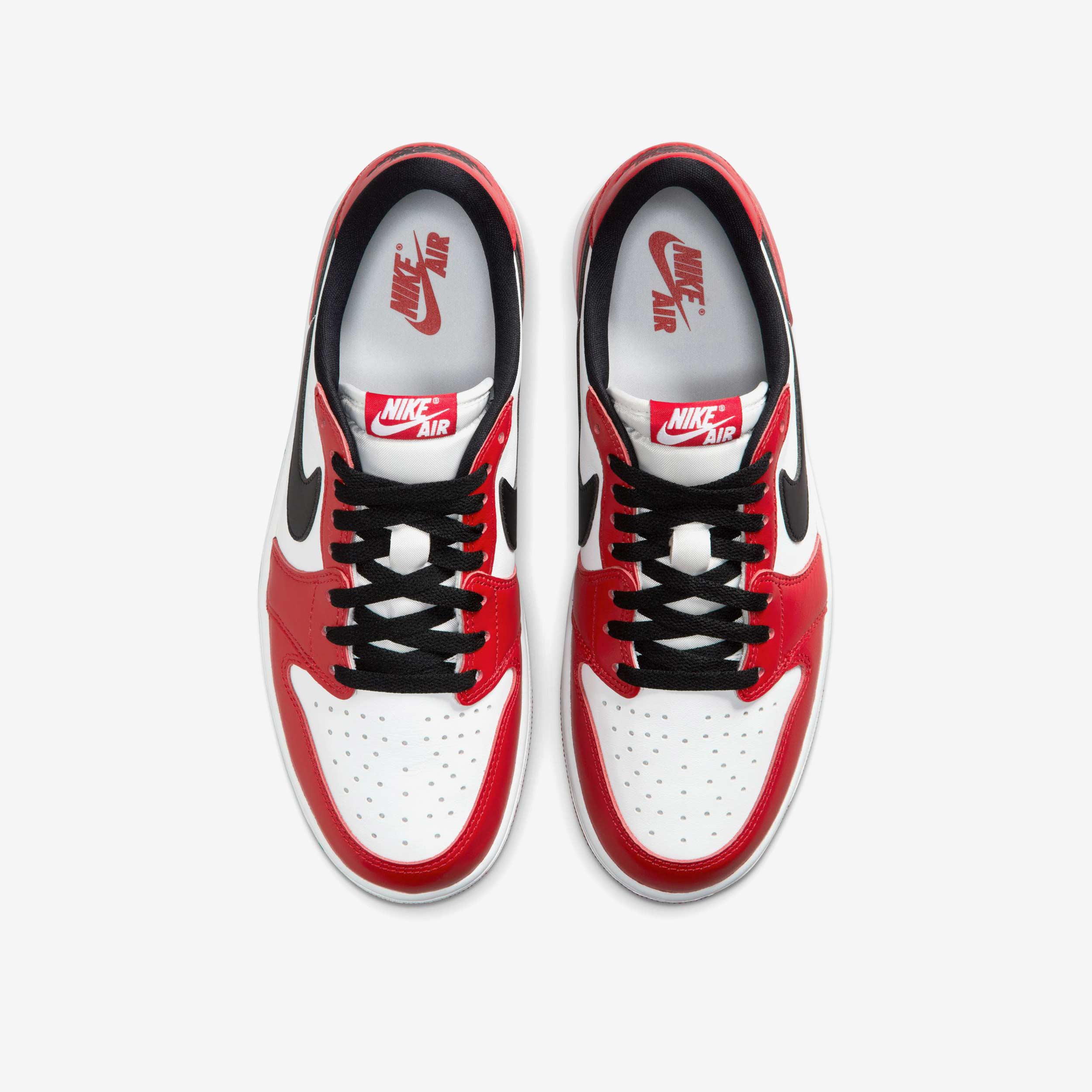 Air Jordan 1 Retro Low OG "Chicago"