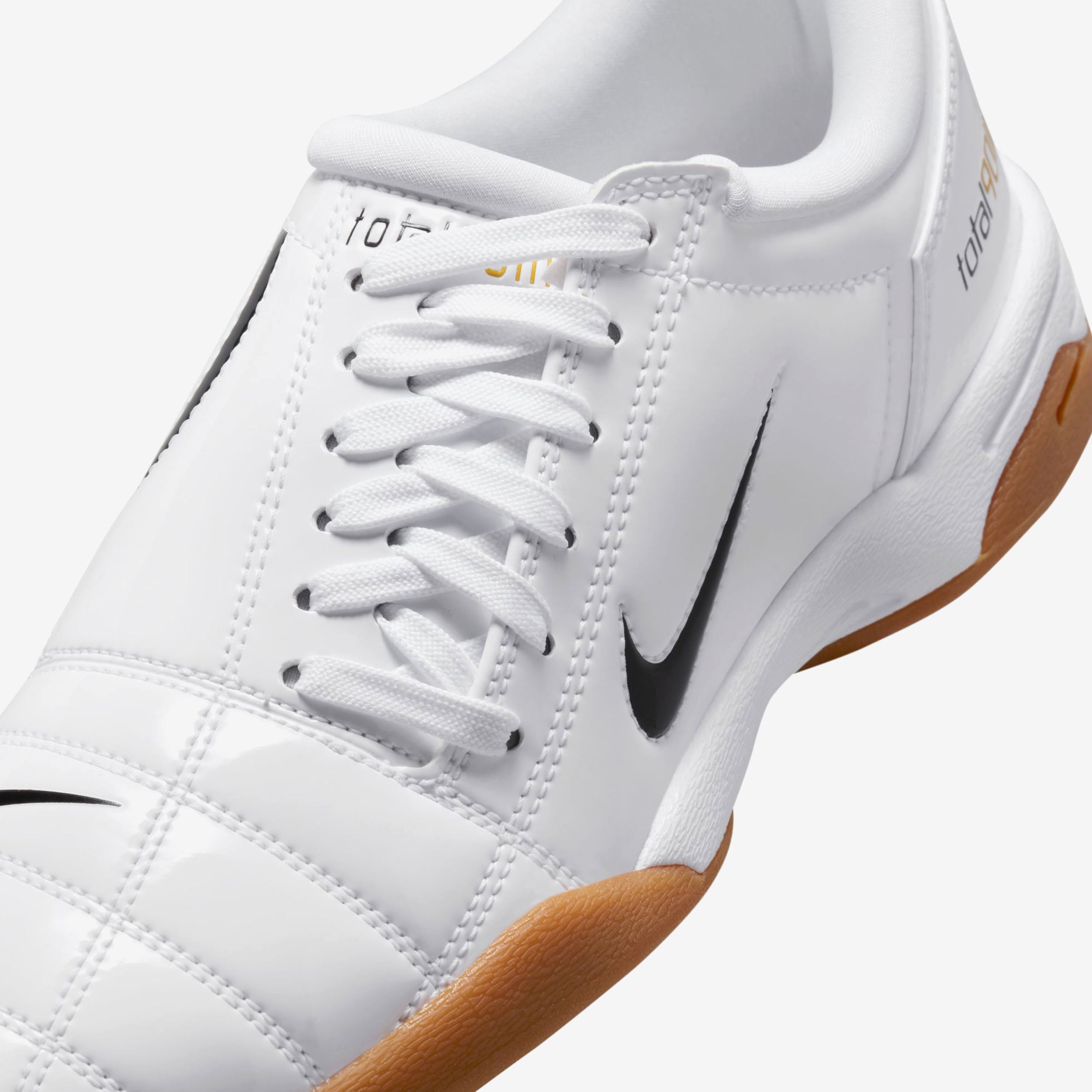 Wmns T90