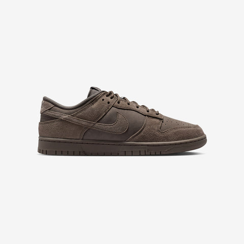 Dunk Low Retro SE