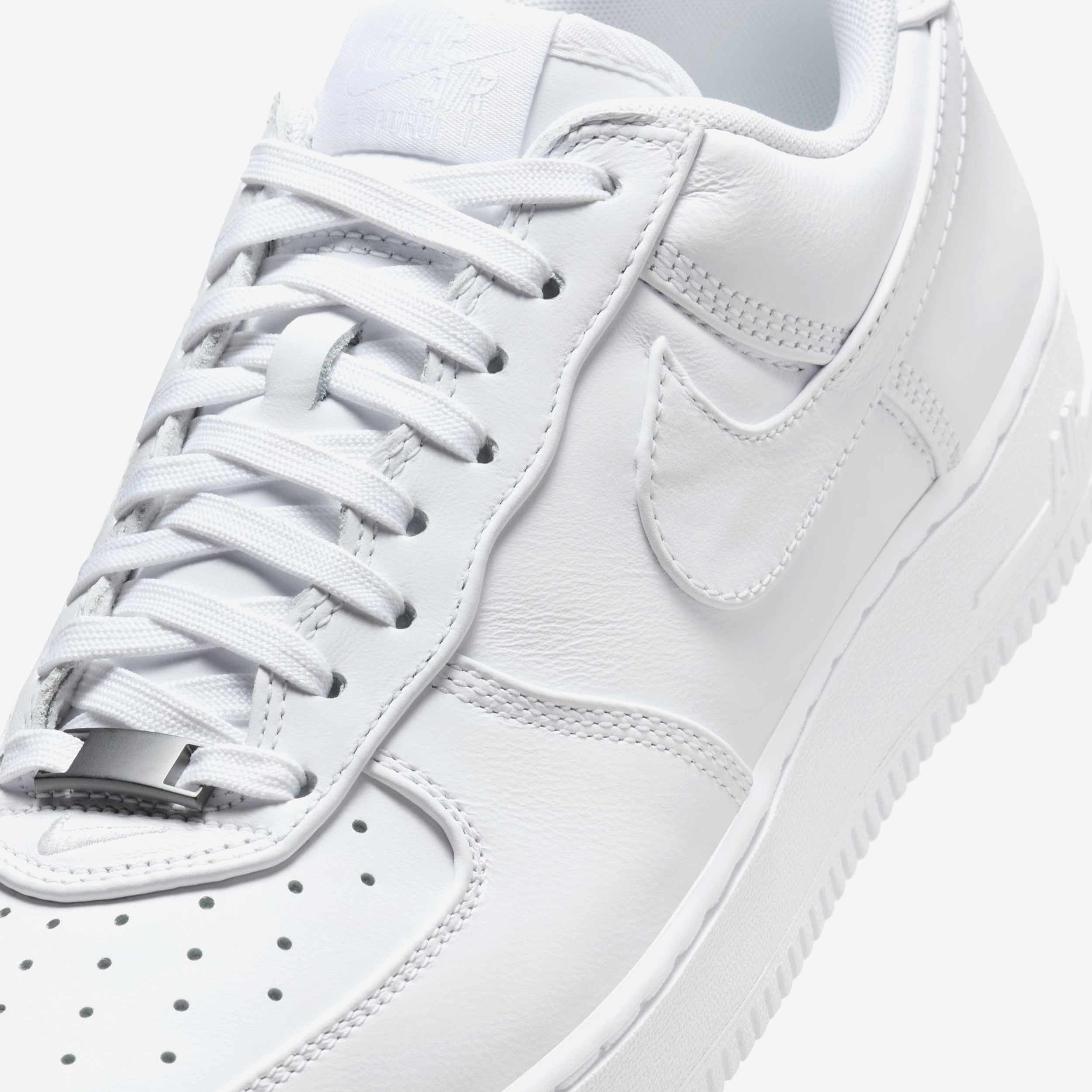 Air Force 1 Low Retro Premium