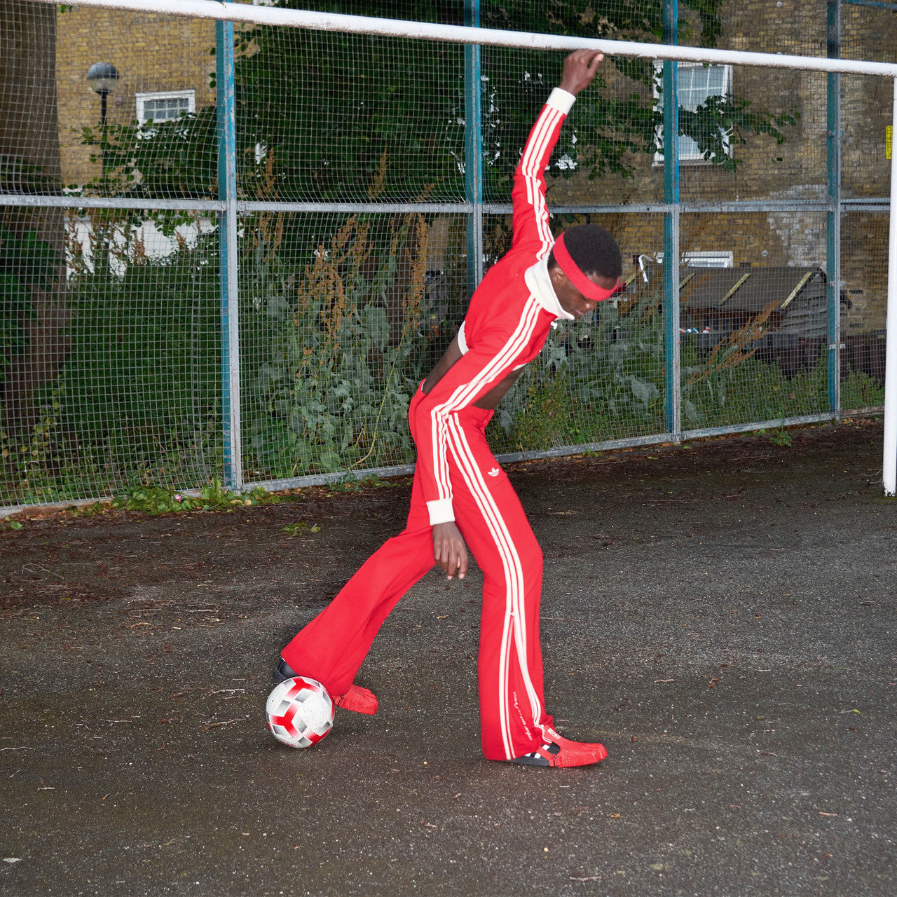 Wmns Track Pants x Avavav | JG1425