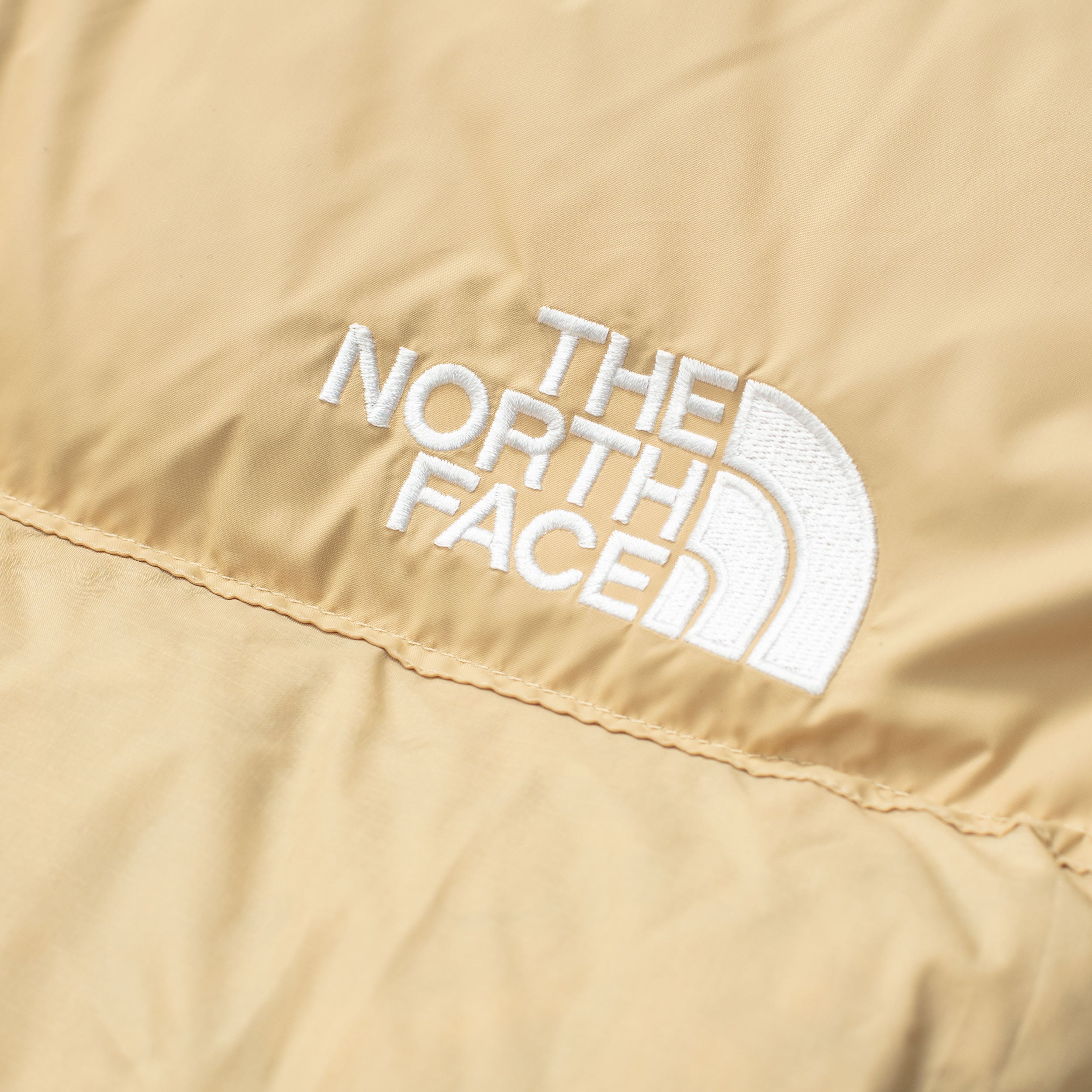 Wmns 1996 Retro Nuptse Jacket