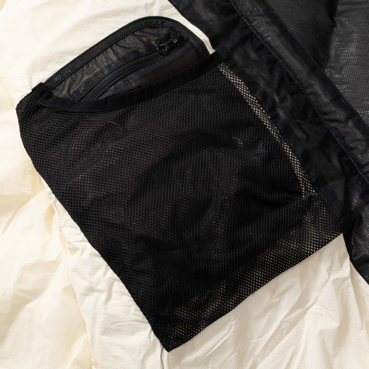 Shield Puffer - Barnacle Mesh | PMO0058-BLA