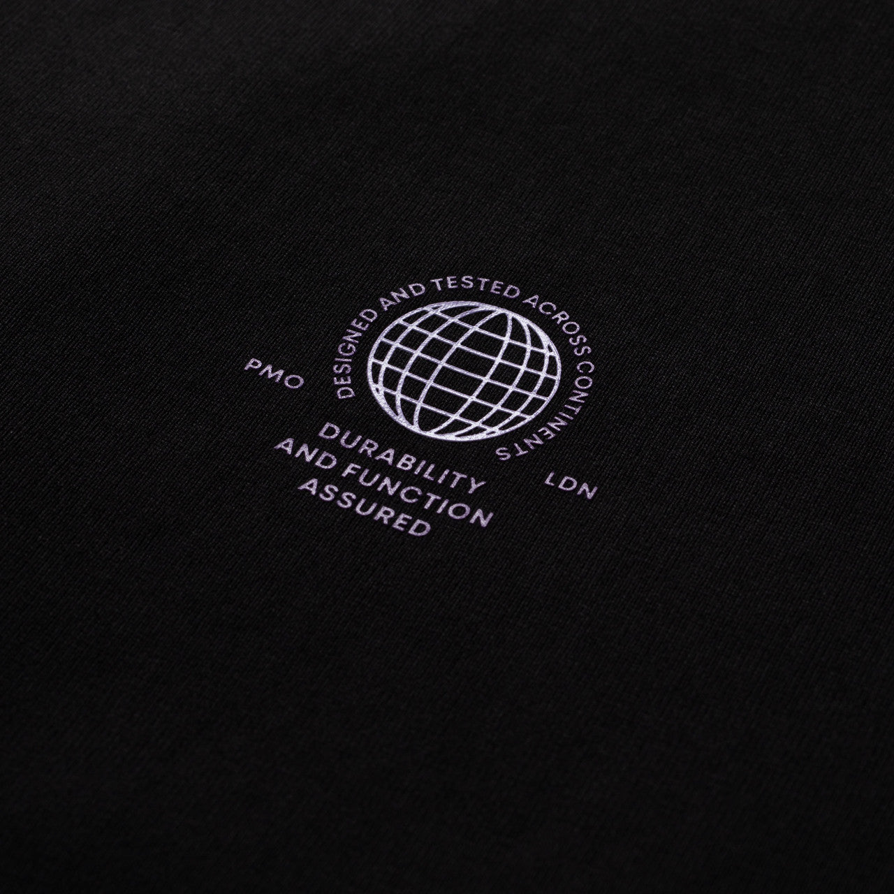 Globe Logo Long Sleeve Tee | PMO2019-BLA