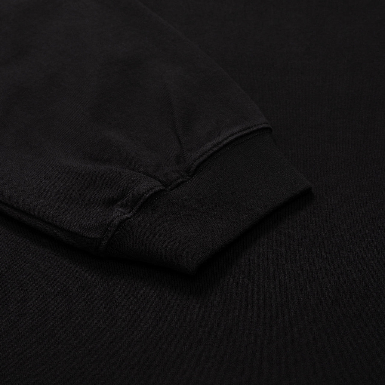 Globe Logo Long Sleeve Tee | PMO2019-BLA