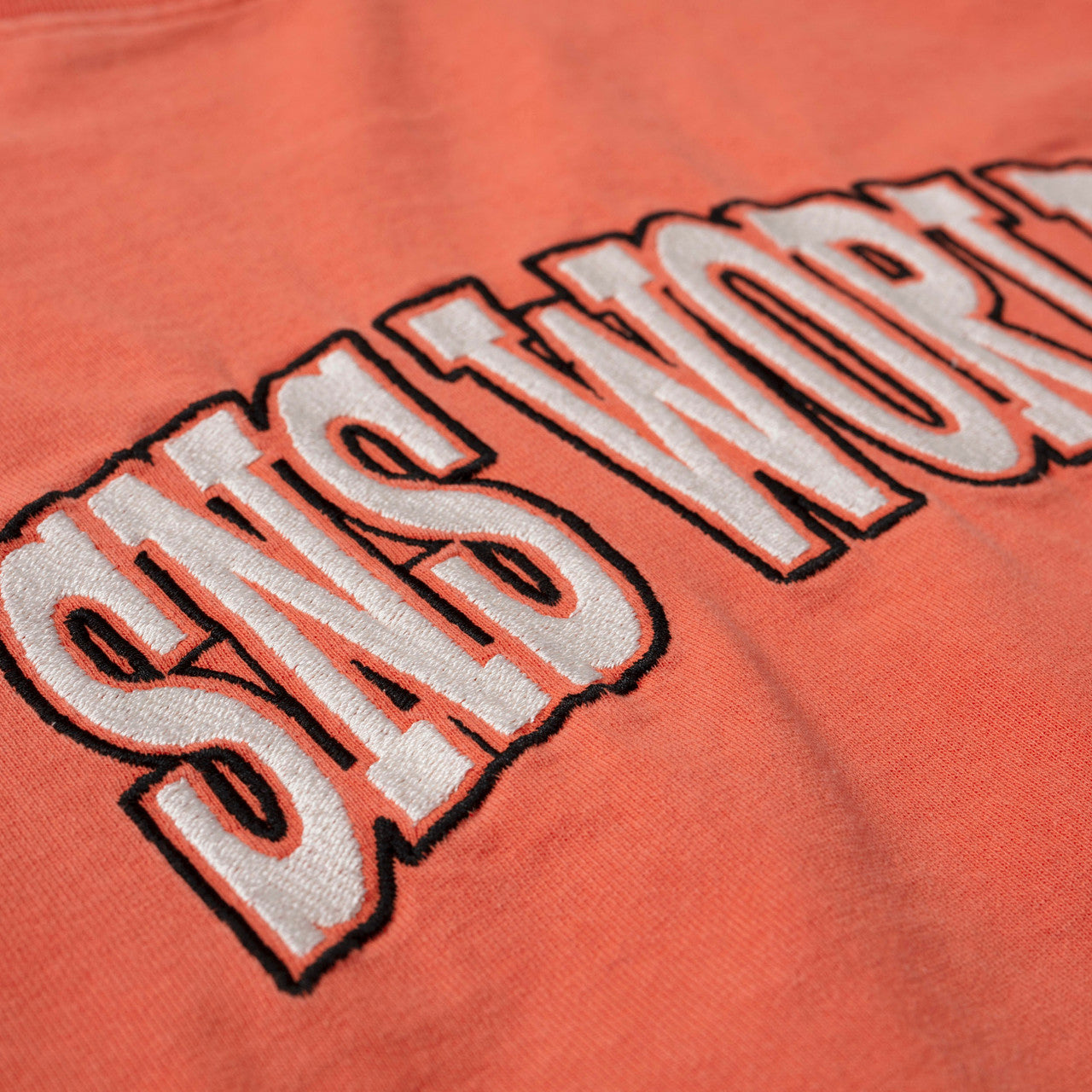 World Arch Tee | SNS-1163-0600