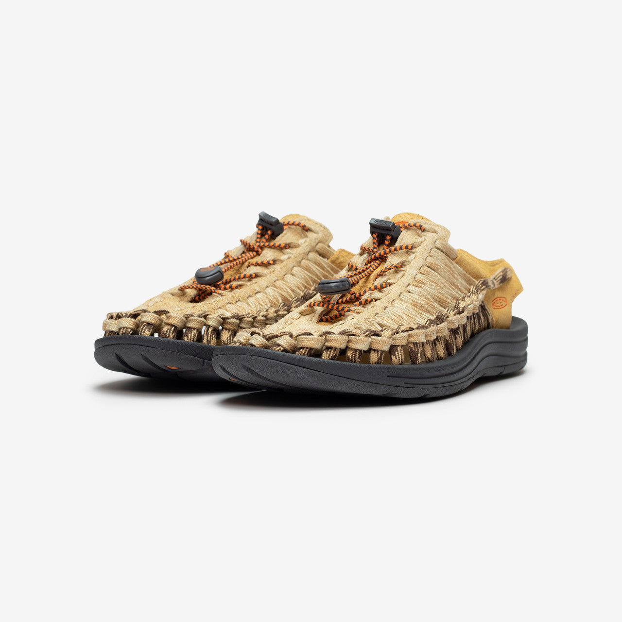 Uneek Flat x SNS | 1028930