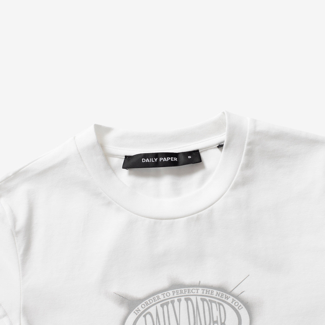 Wmns Glow Cropped Short Sleeve T-Shirt | 2411085