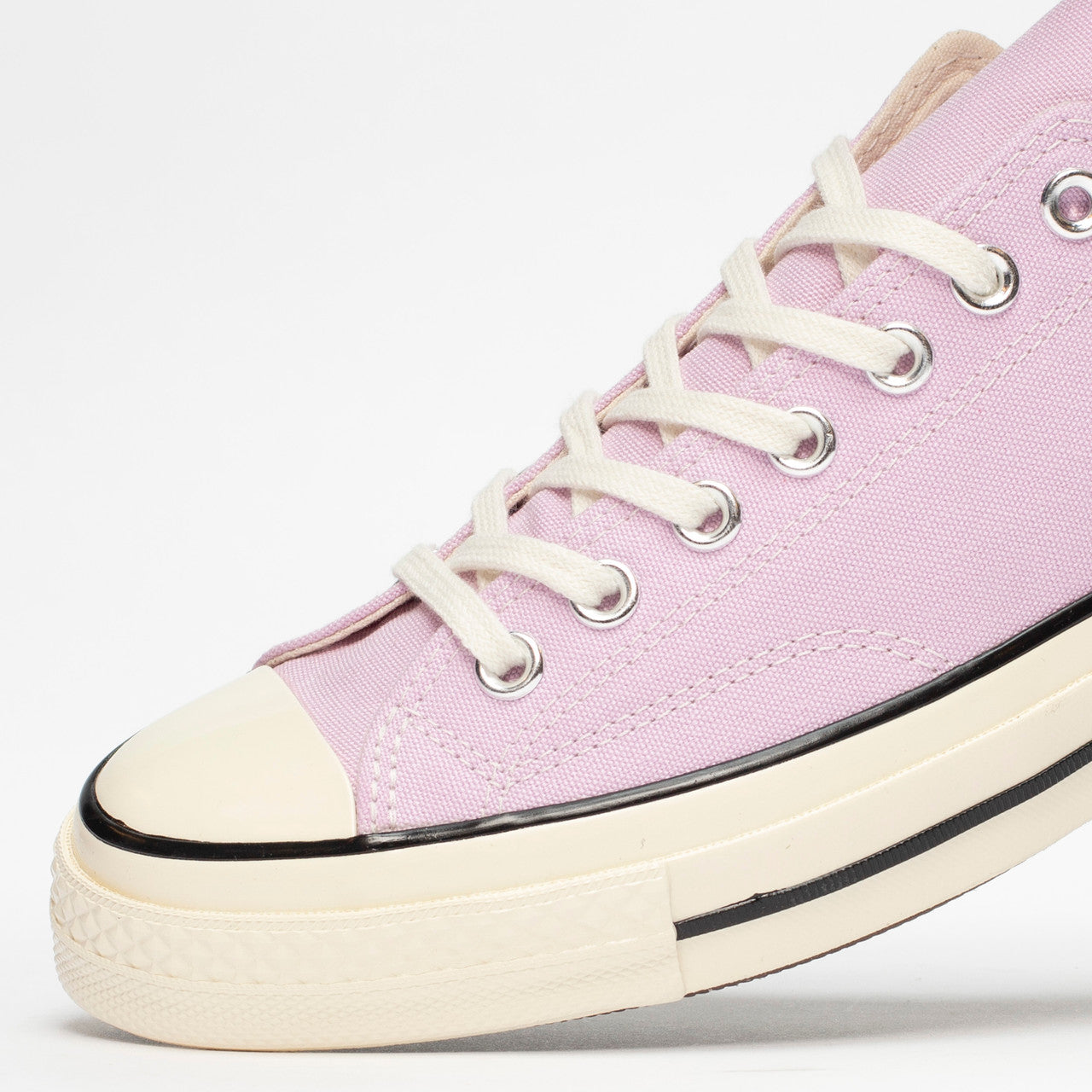 Chuck 70  | A08724C