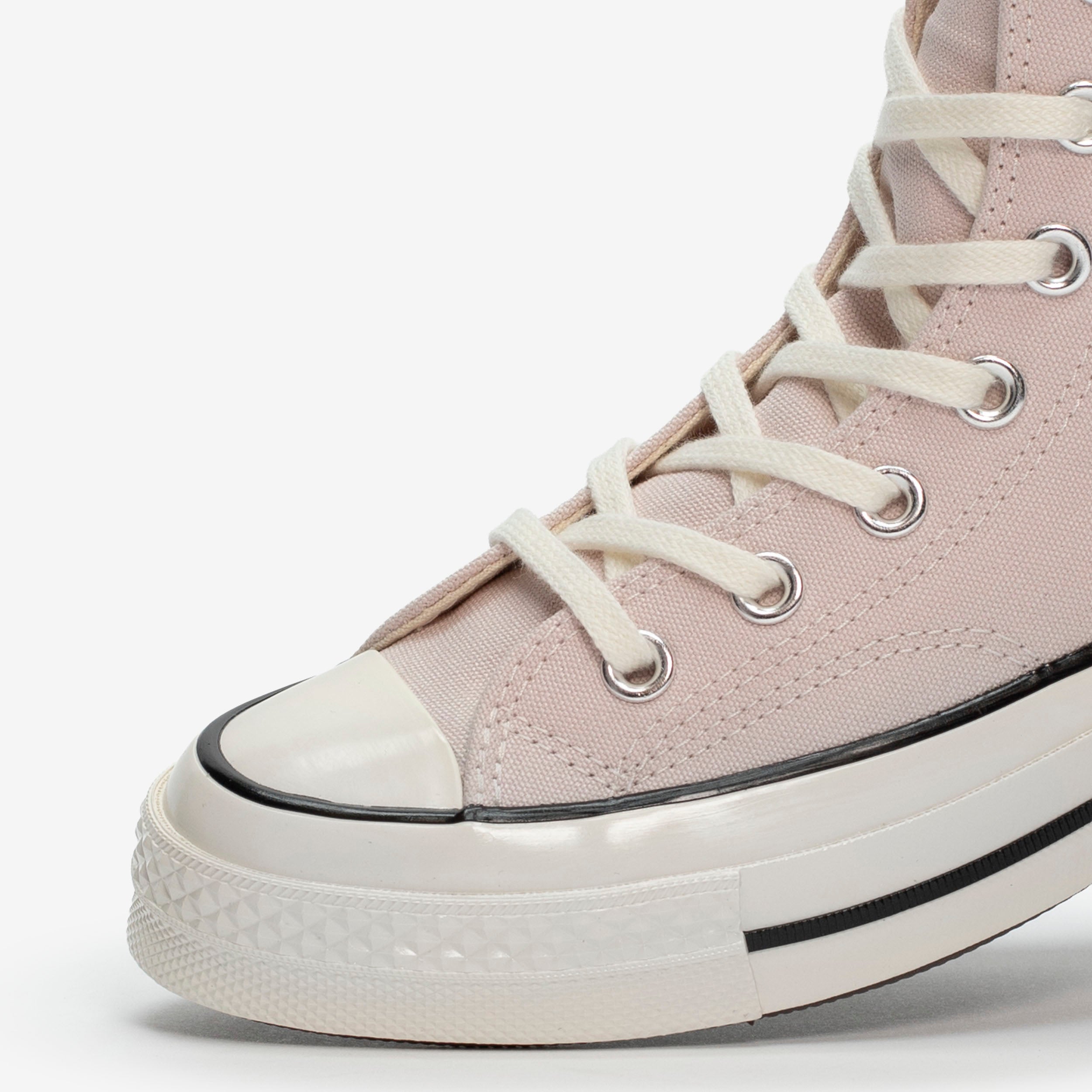 Chuck 70