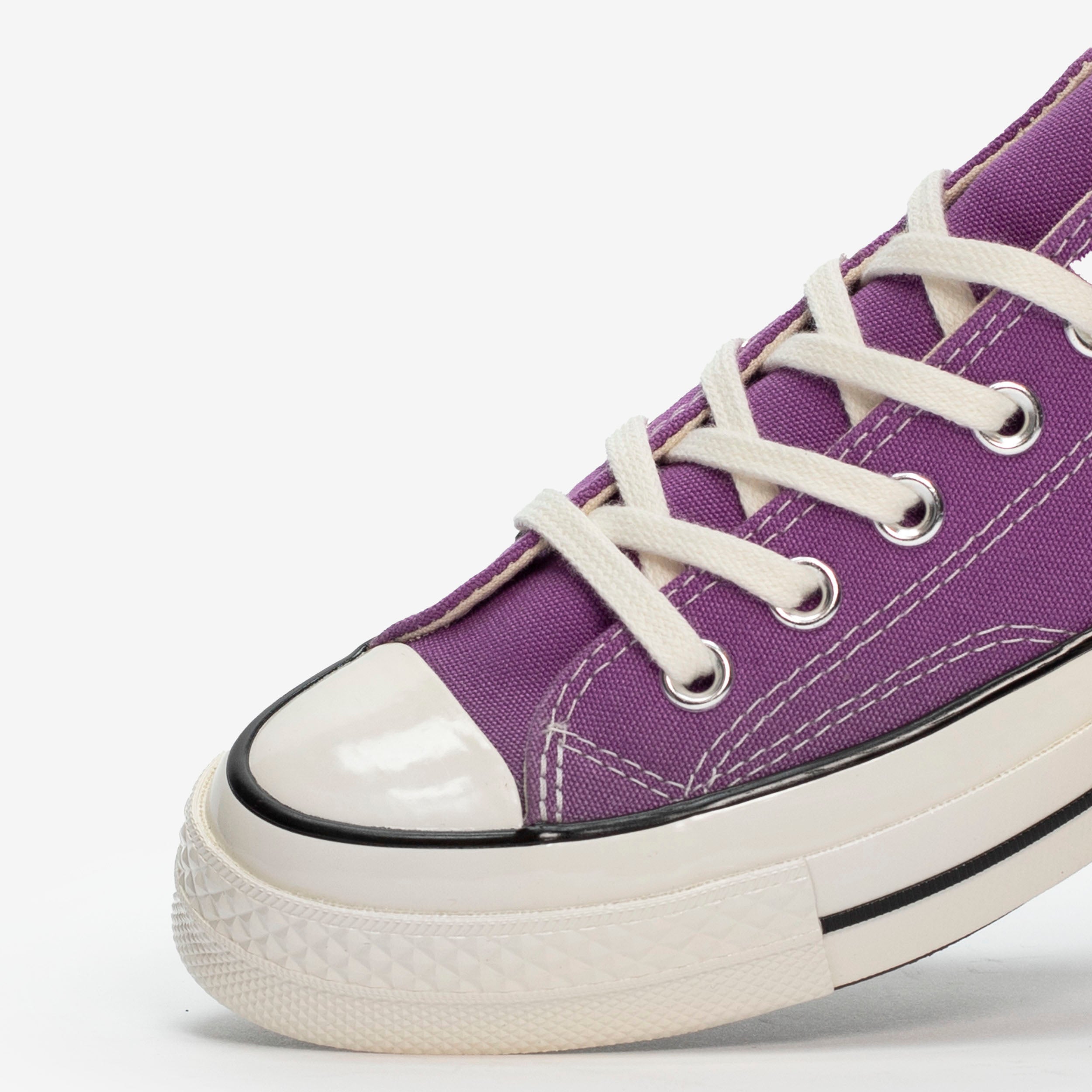 Chuck 70