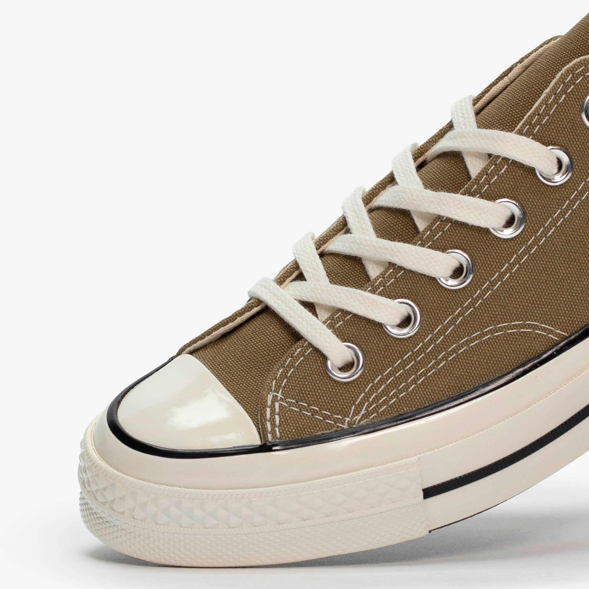 Chuck 70