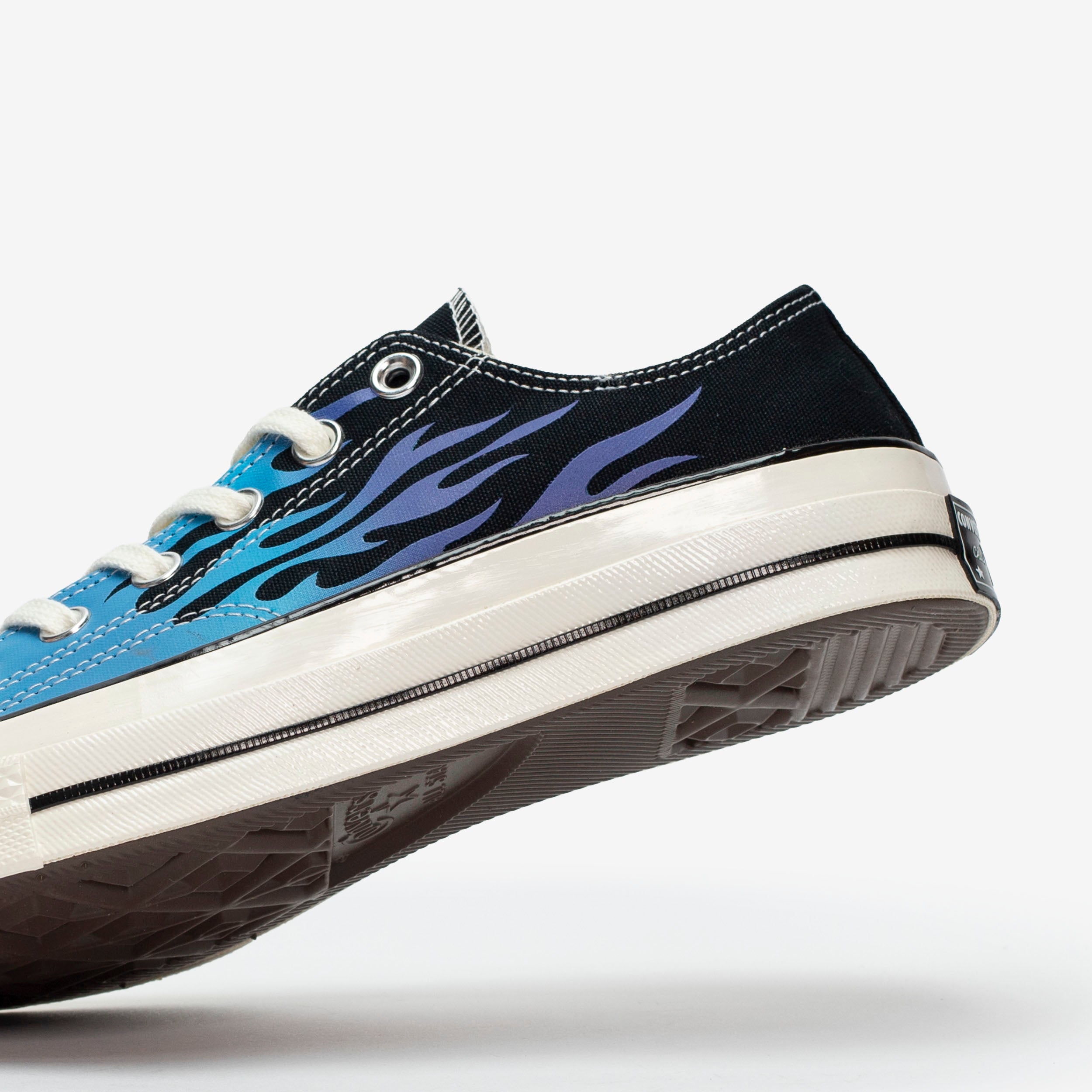 Chuck 70