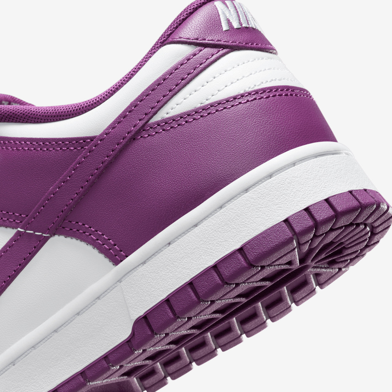 Dunk Low Retro | DV0833-107