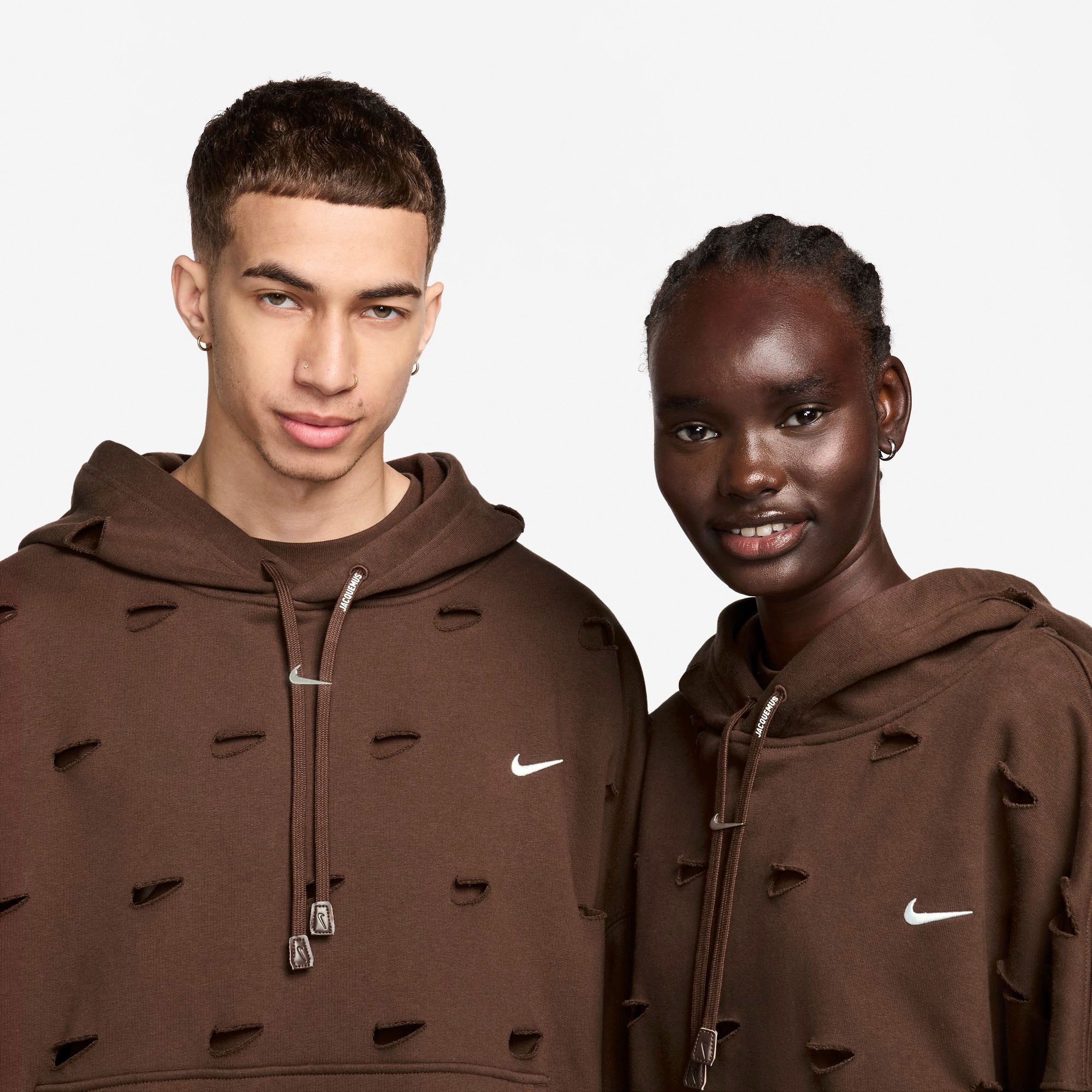 Le Swoosh Hoodie x Jacquemus