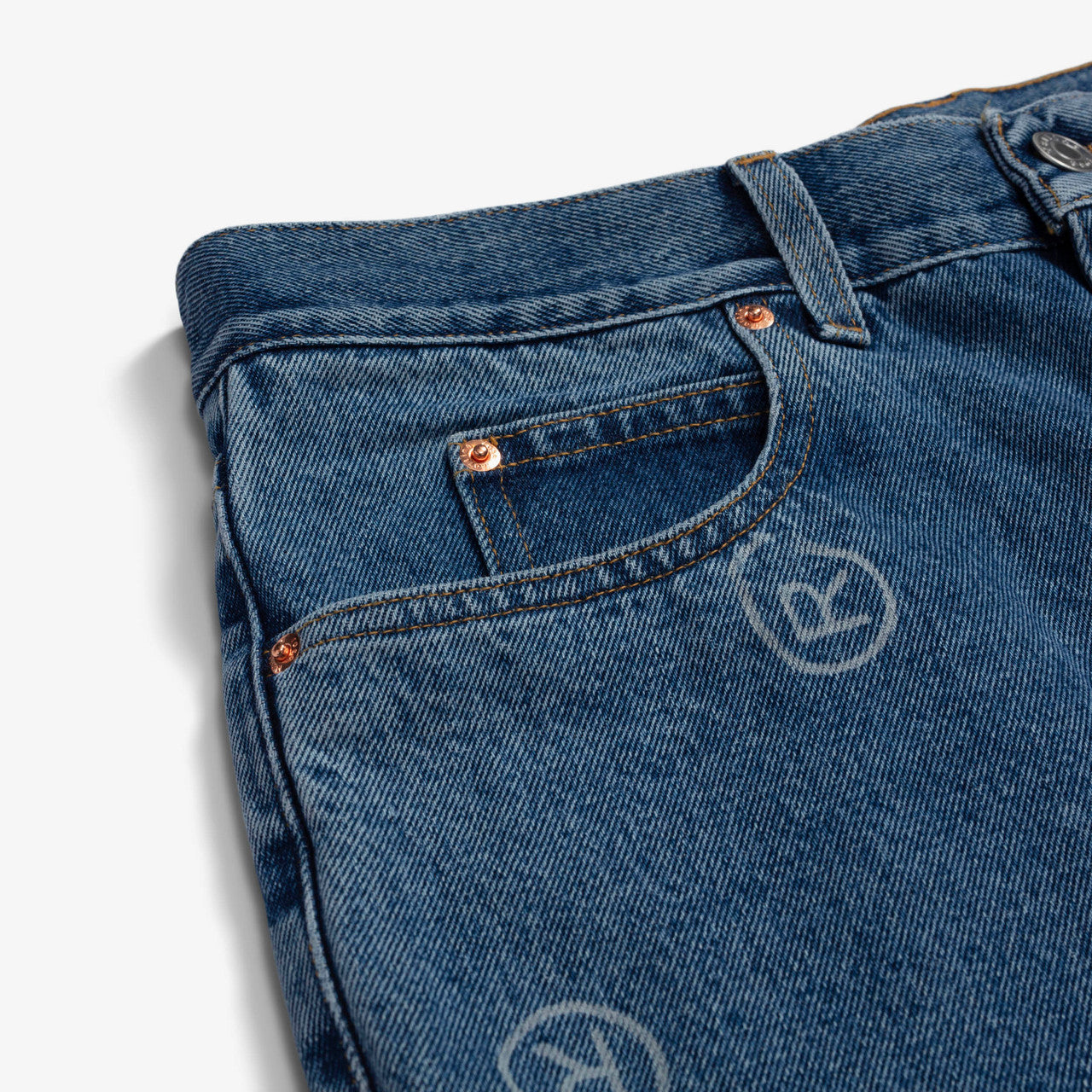 Straight Leg Jean | CMRAW22-204-BW