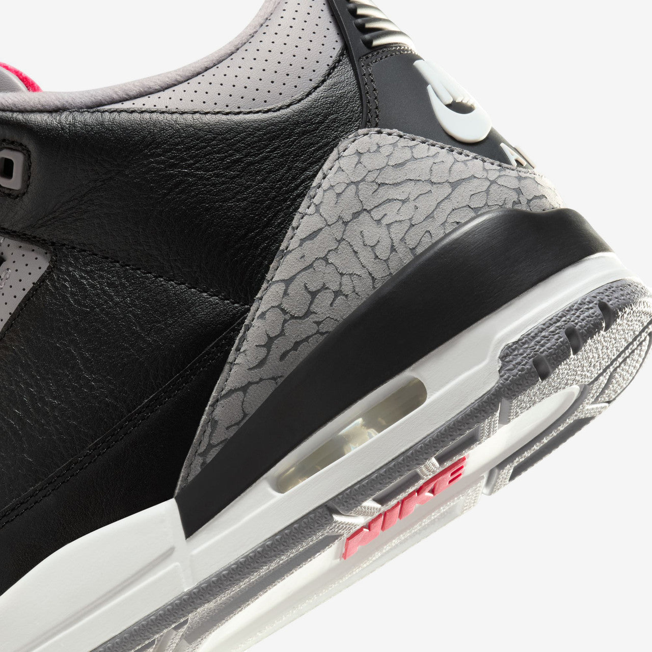 Air Jordan 3 Retro | DN3707-010