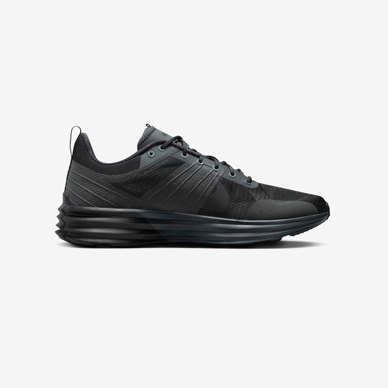 Lunar Roam | DV2440-002