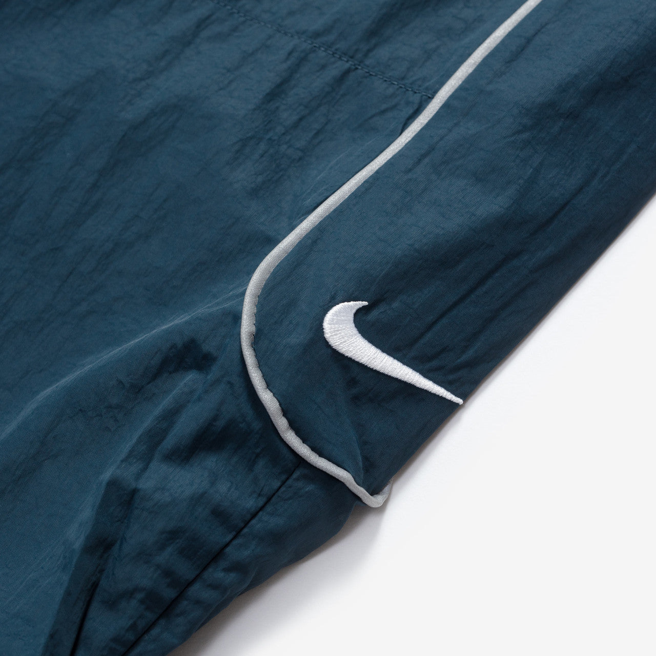 Solo Swoosh Track Pants | FB8620-478