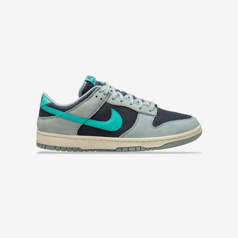 Dunk Low Retro Premium | FB8895-001