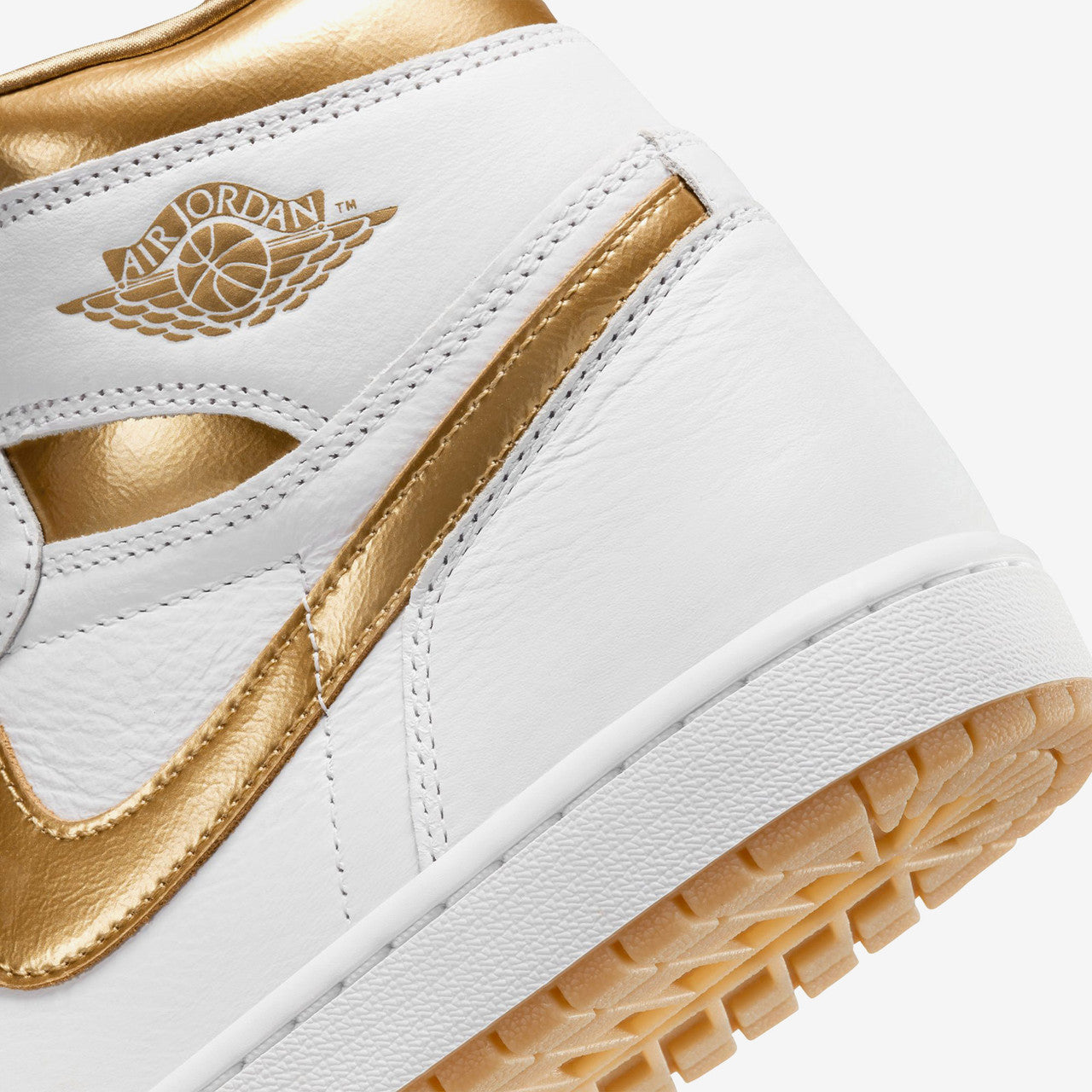 Wmns Air Jordan 1 Retro High OG | FD2596-107