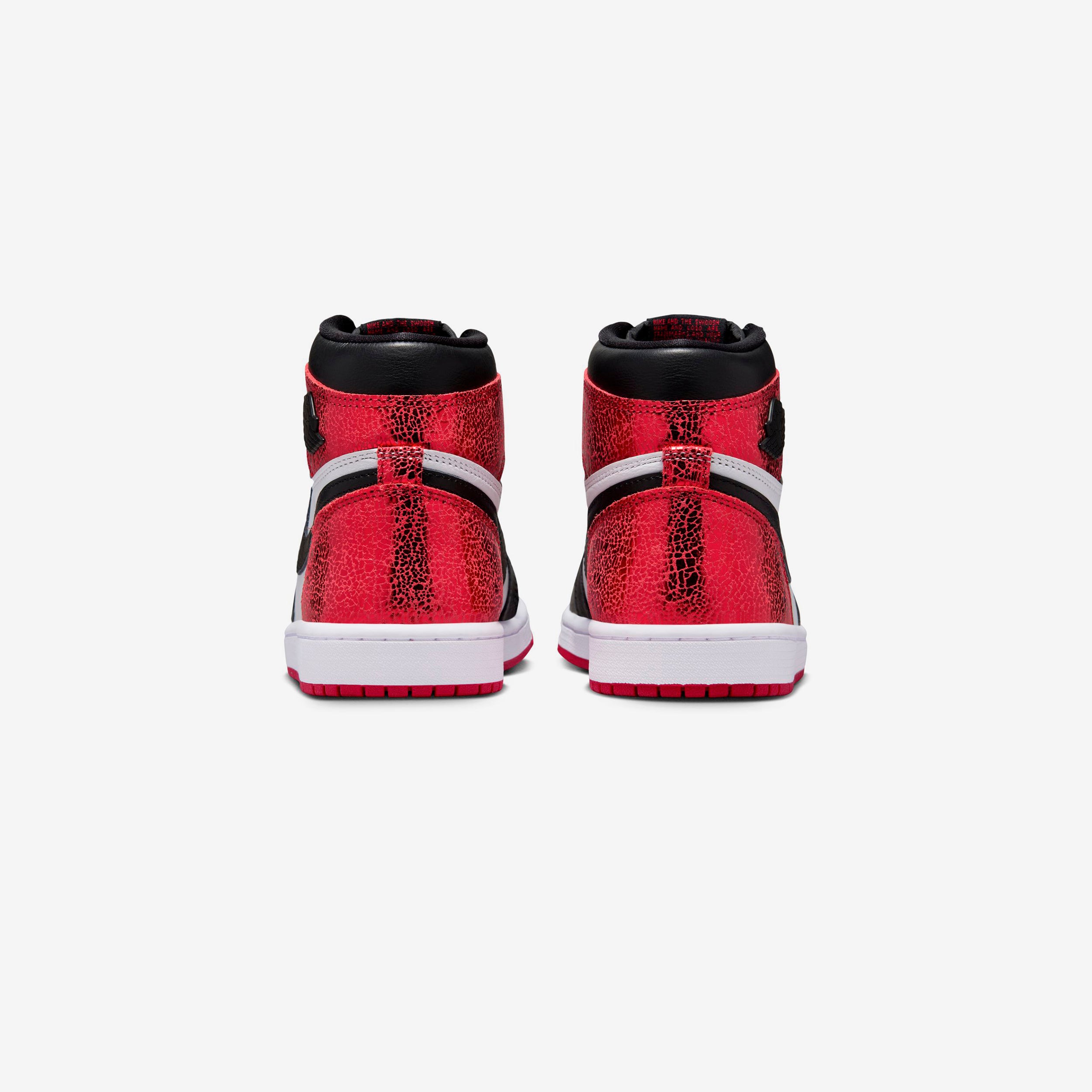 Wmns Air Jordan 1 Retro High OG
