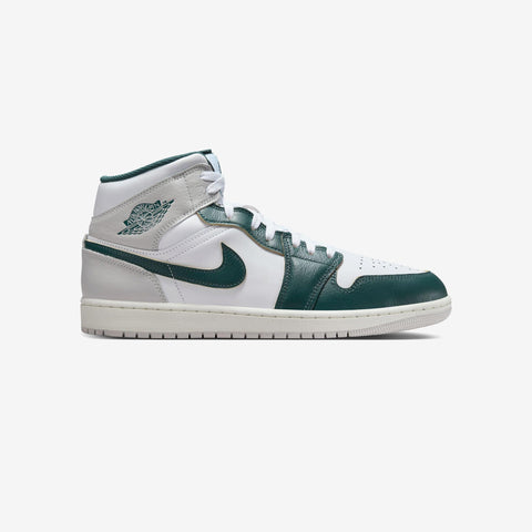 Air Jordan 1 Mid SE