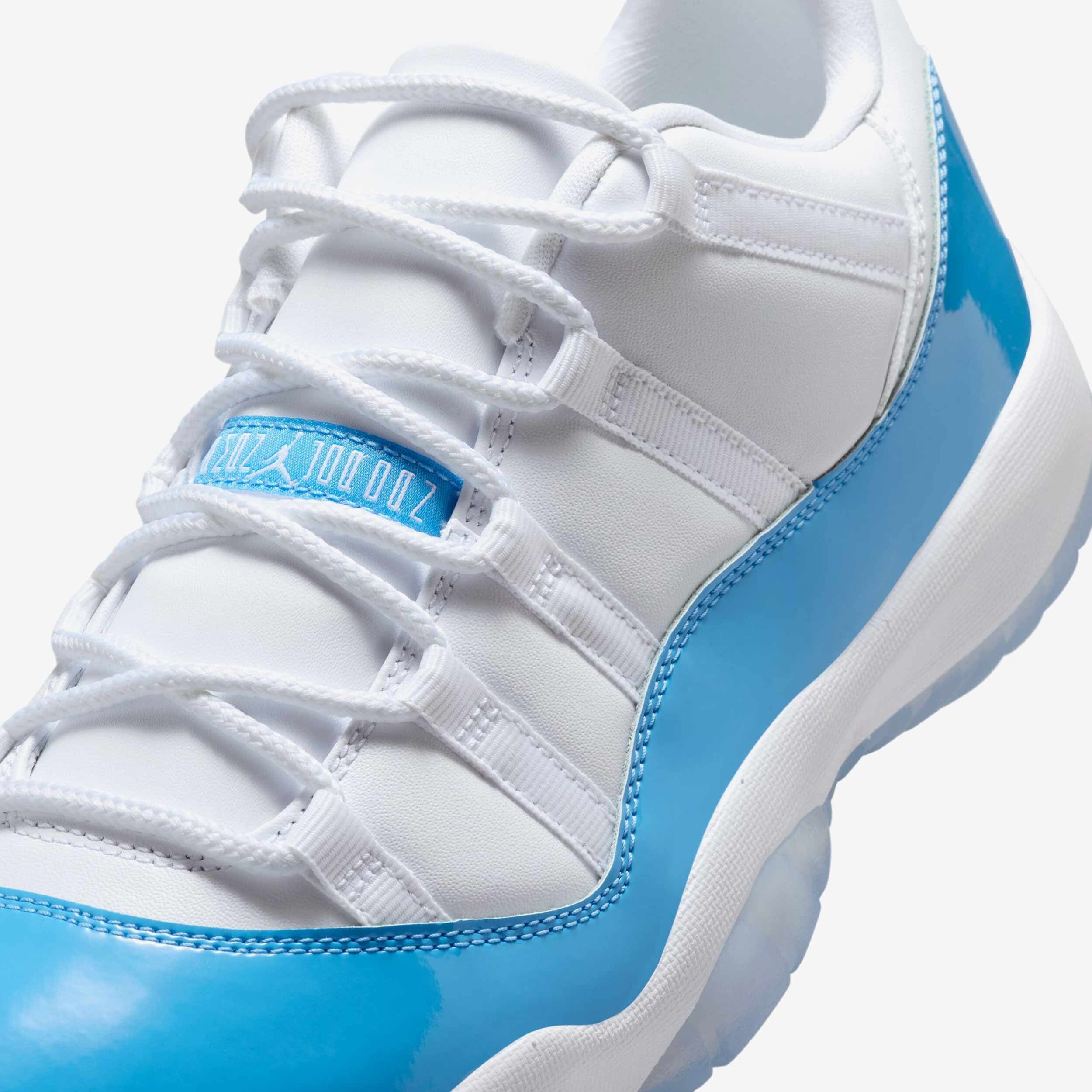 Air Jordan 11 Retro Low "University Blue"