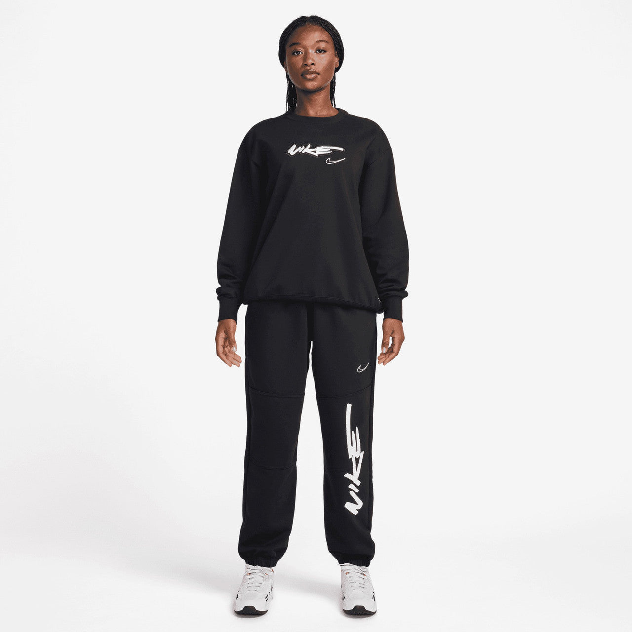 Wmns Breaking Fleece Pant x Futura | FZ0254-010
