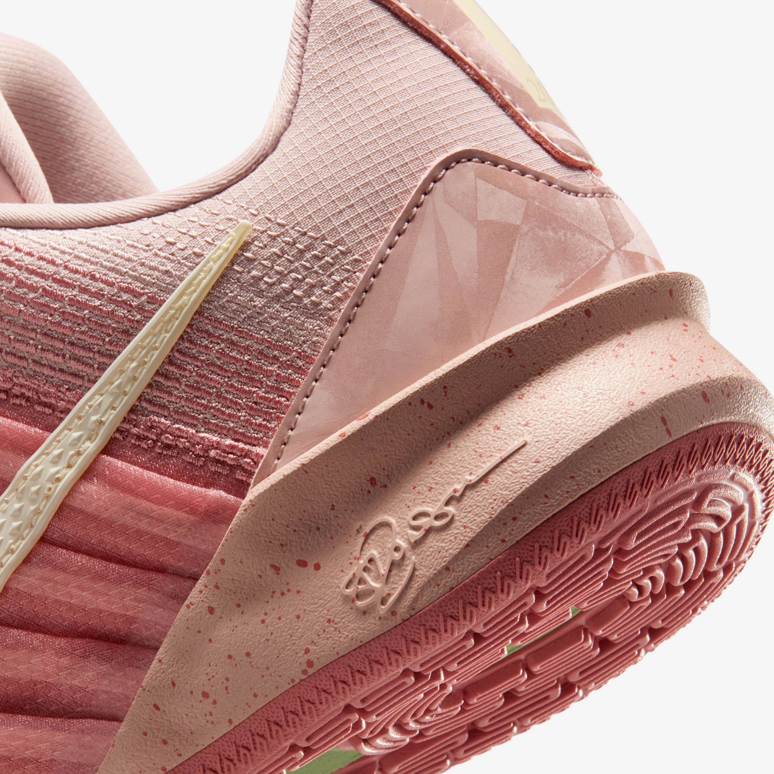 NIKE SABRINA 3 BY YOU 26.5cm 新品 Nike Basketball Wmns Sabrina 3 - HF2881-301 | SNS EU - SNEAKERSNSTUFF