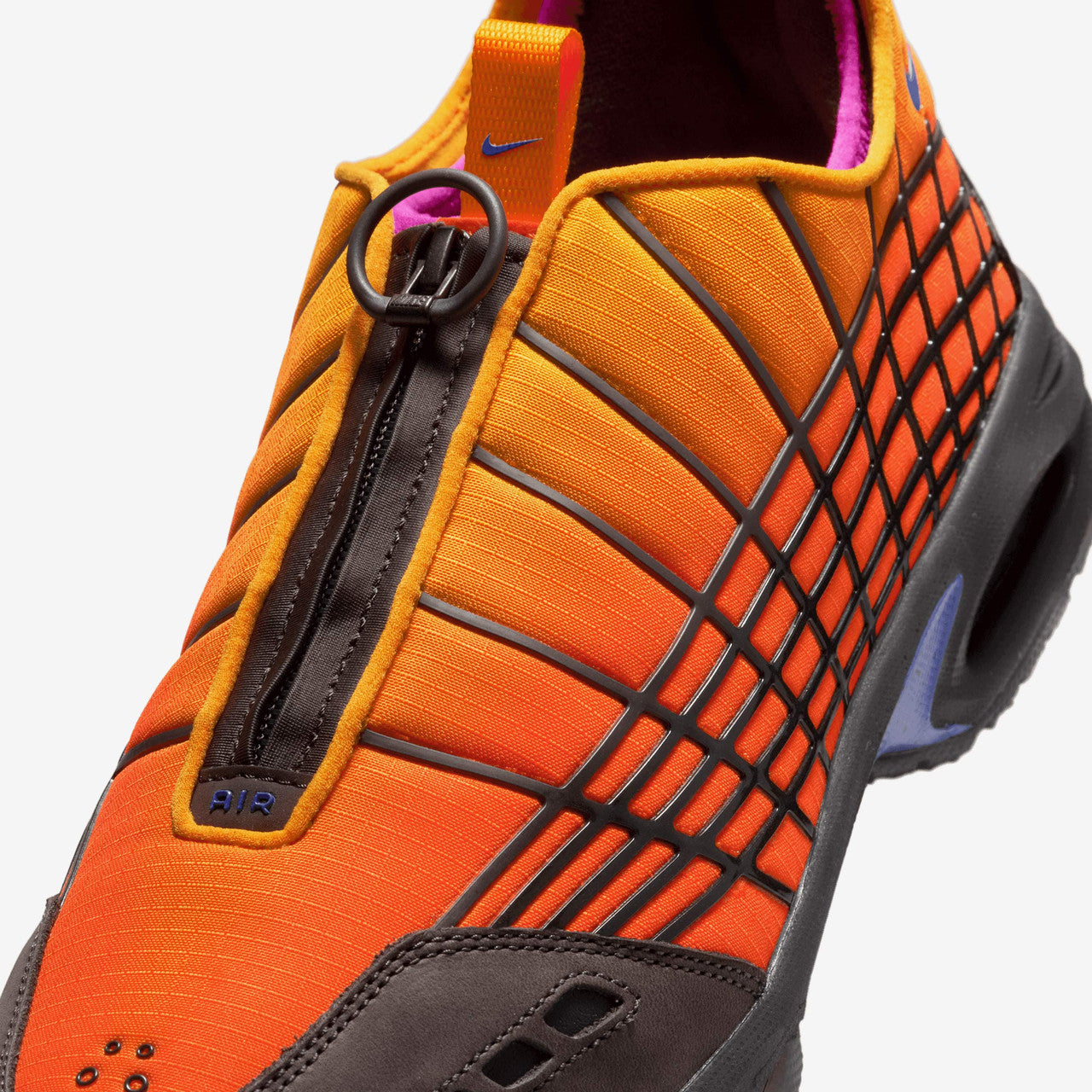 Air Max SNDR SP x Kids of Immigrants | HF3286-700