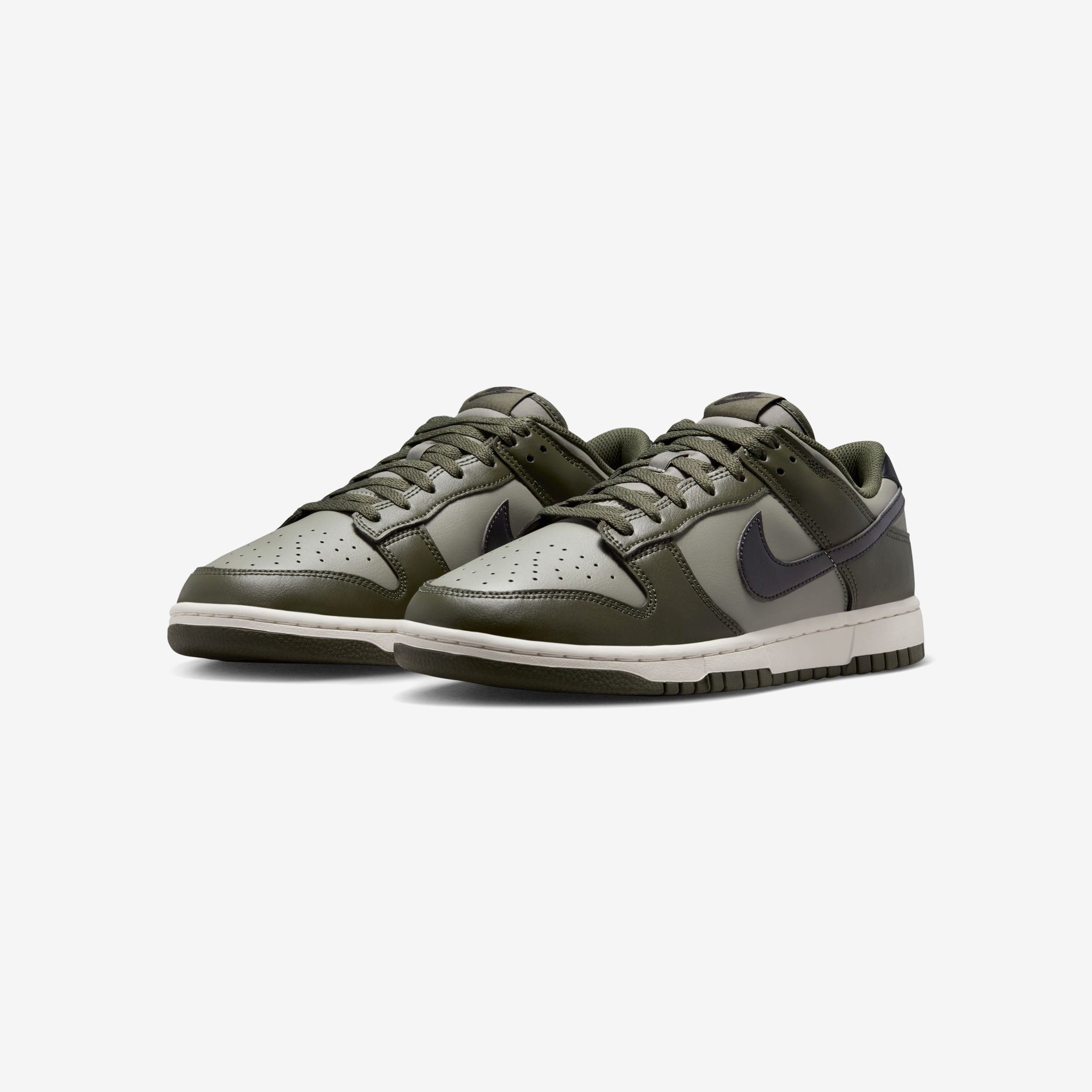 Dunk Low Retro
