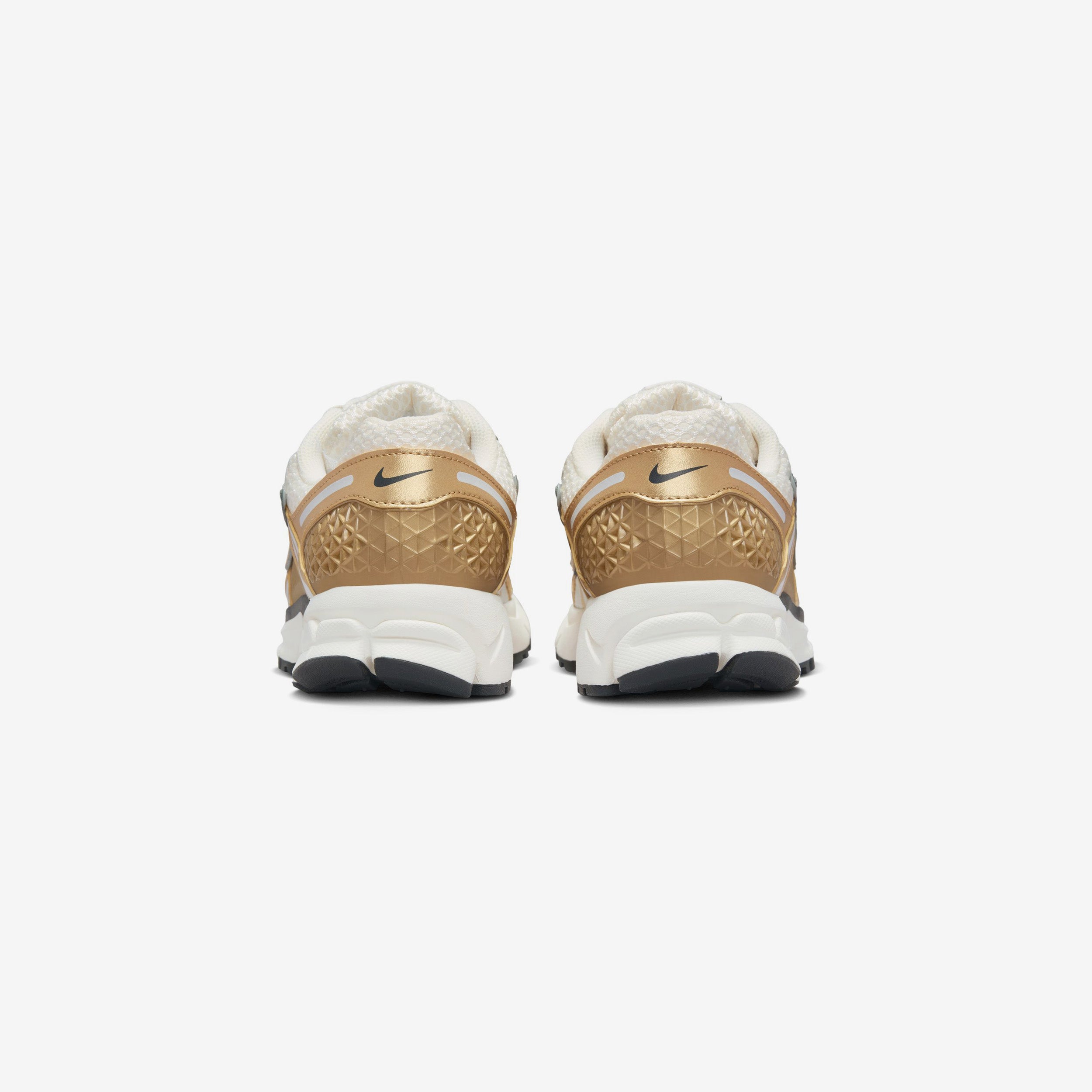 Wmns Zoom Vomero 5 GLD