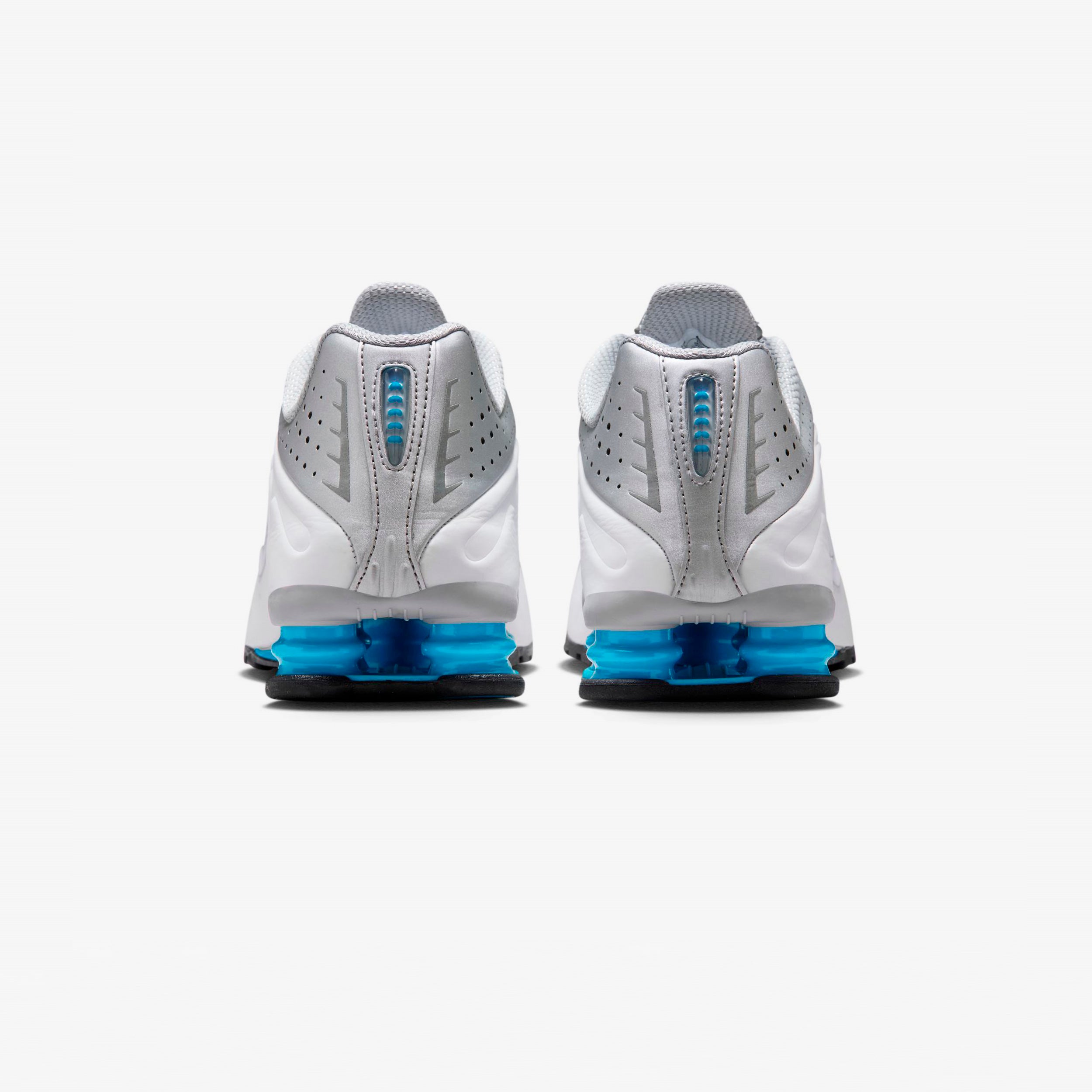 Shox R4