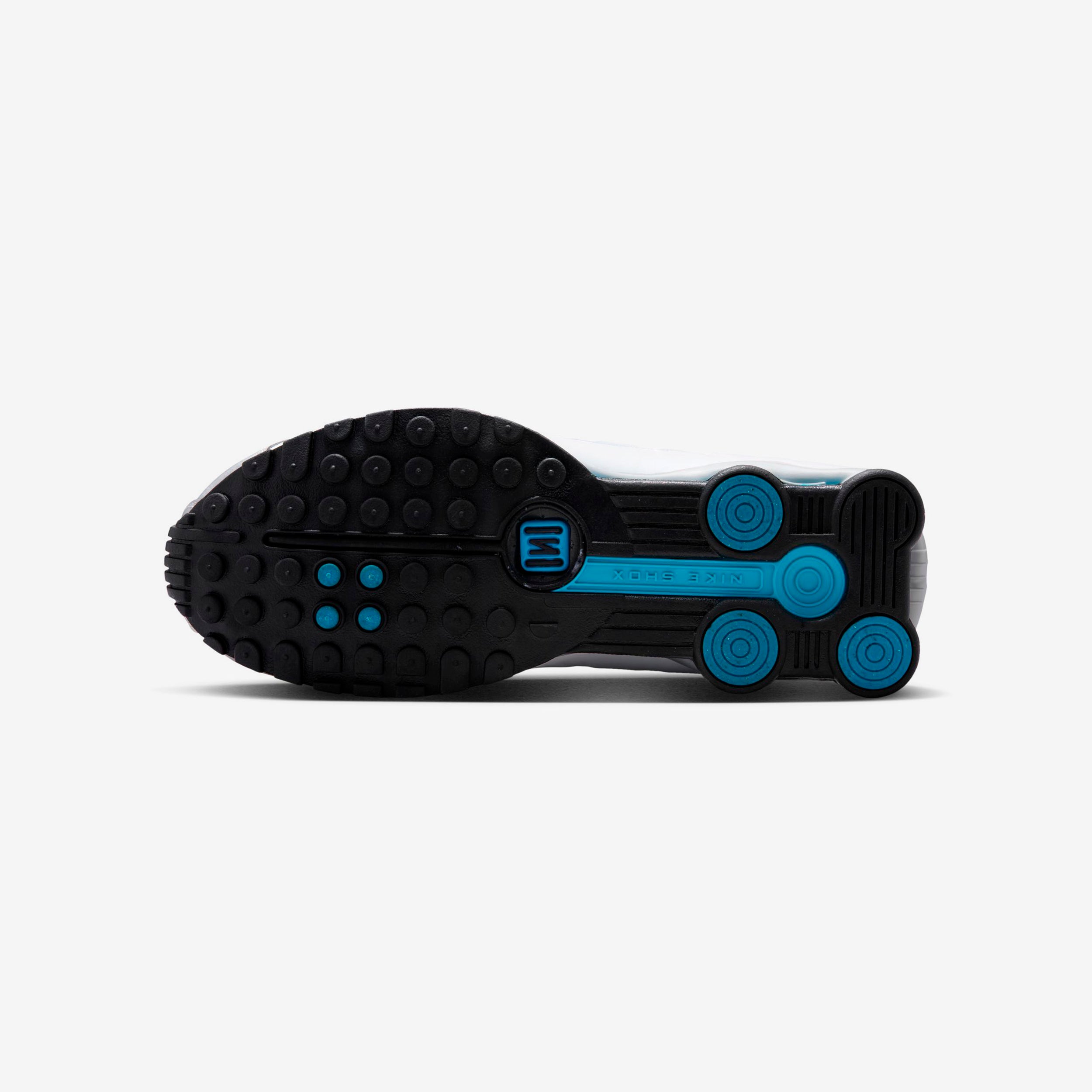 Shox R4