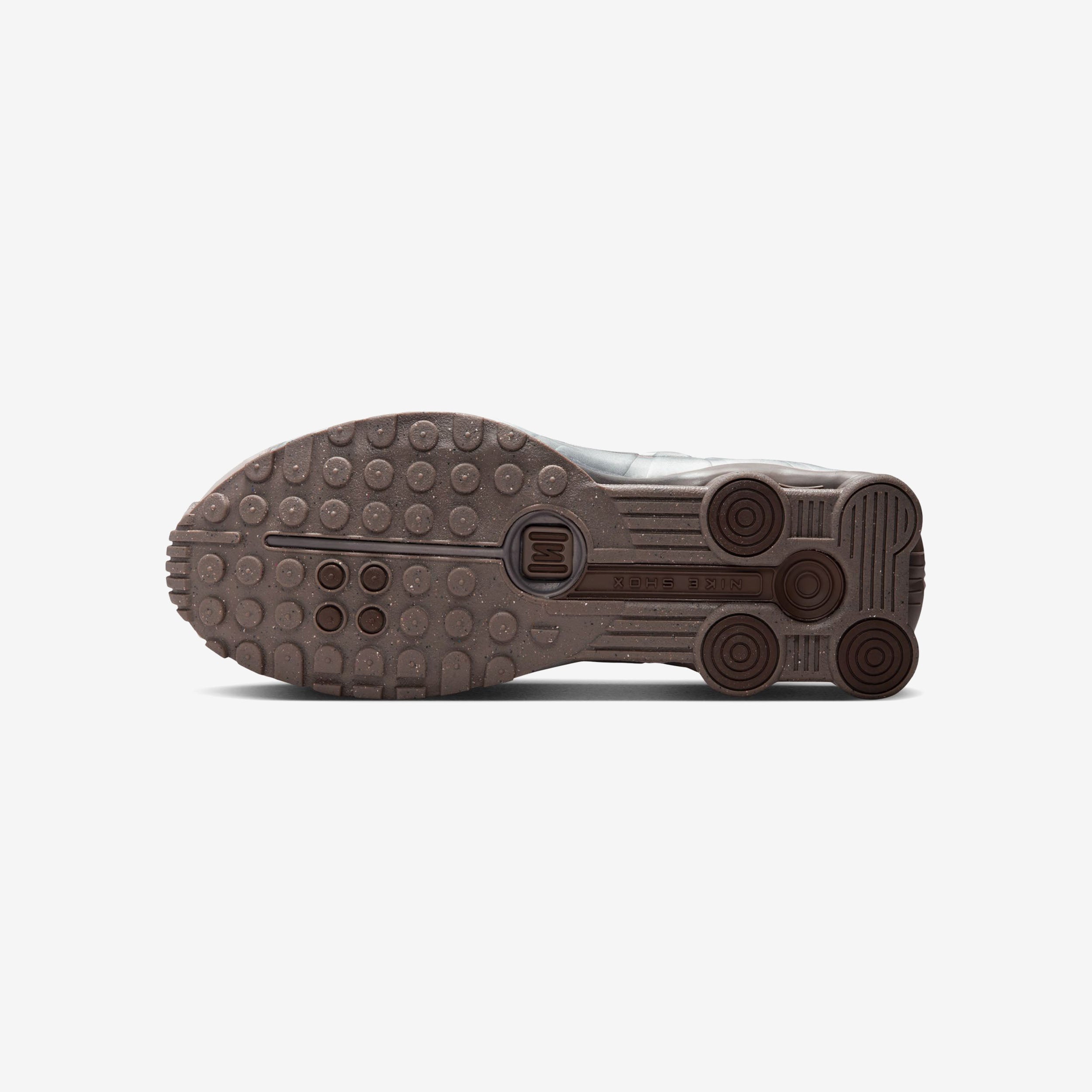 Shox R4