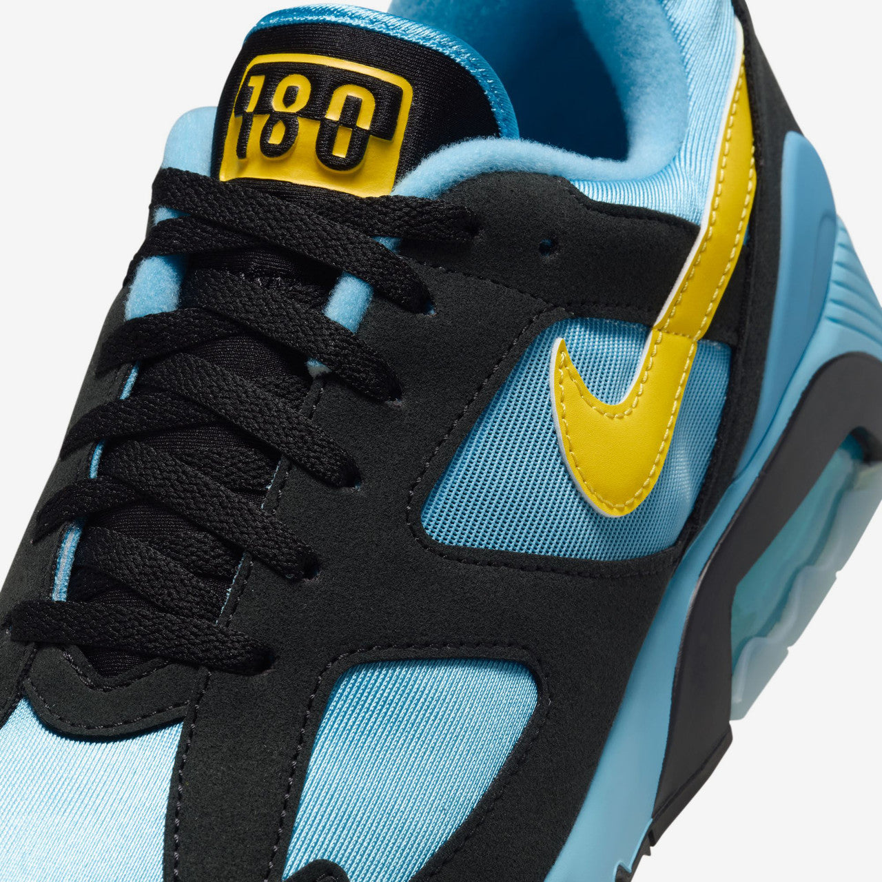 Air 180 | HQ4043-400