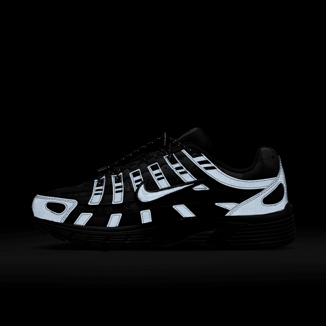 Wmns P-6000 | HQ4054-001
