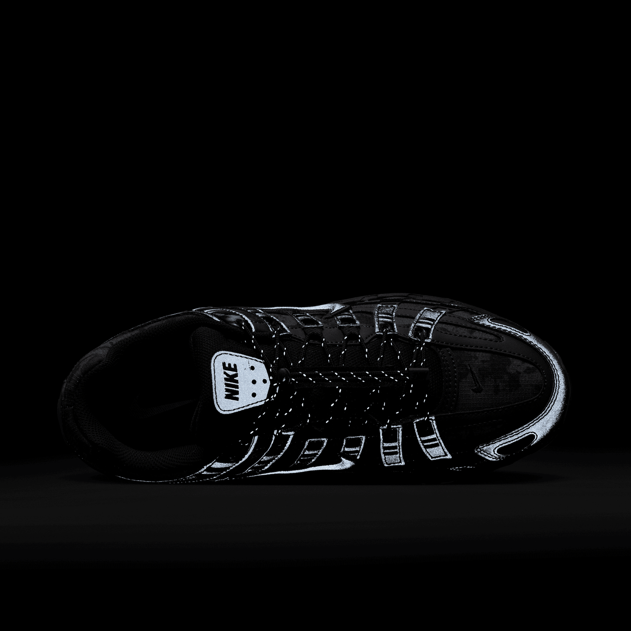Wmns P-6000 | HQ4054-001