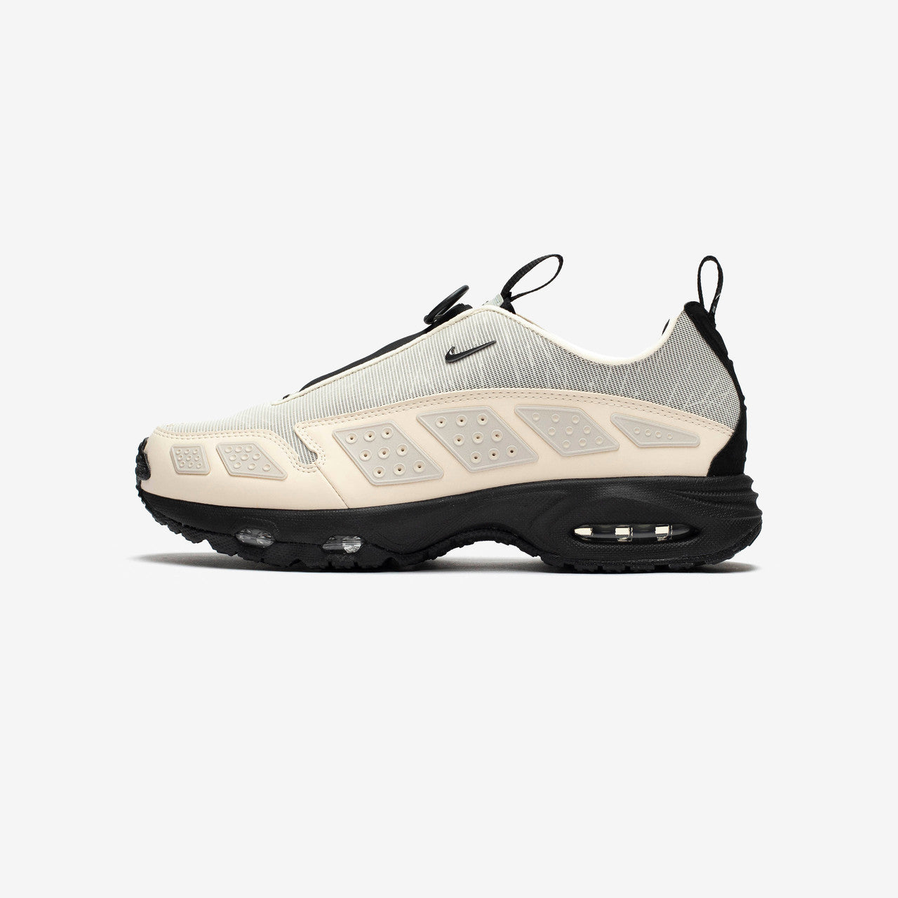 W Air Max SNDR | HQ4190-001