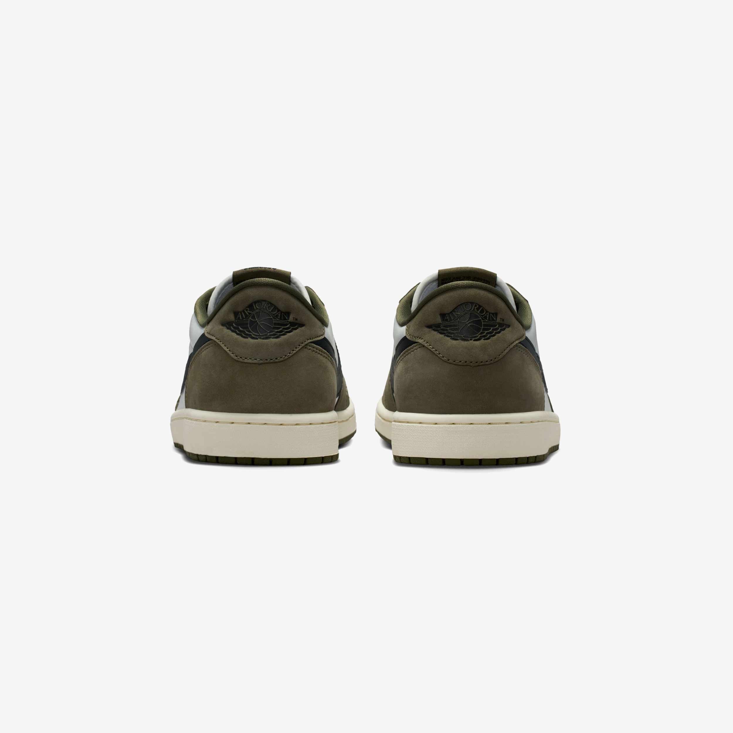 Air Jordan 1 Retro Low OG